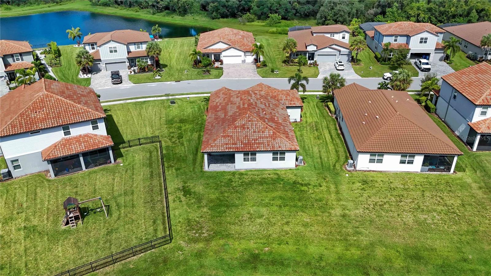 13723 Green Hammock Pl Property Photo 47
