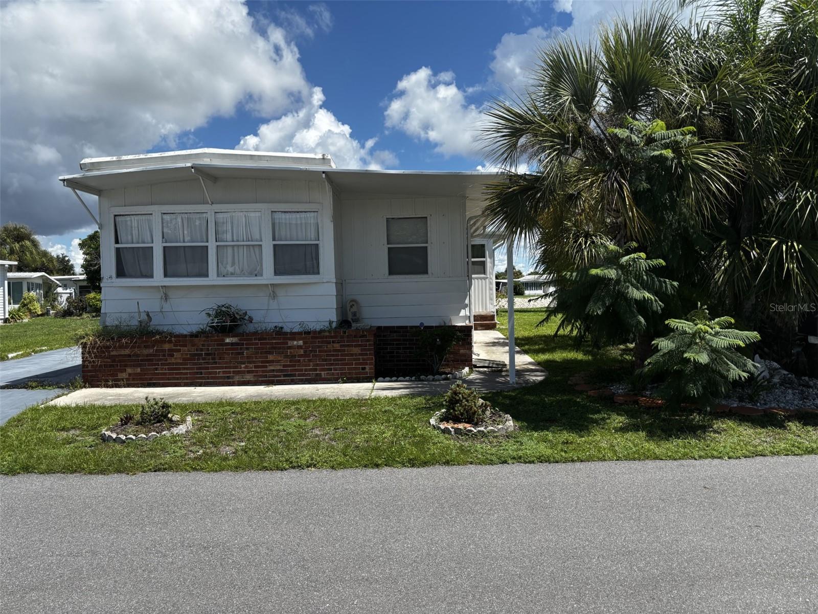 116 Roma Rd Property Photo 1