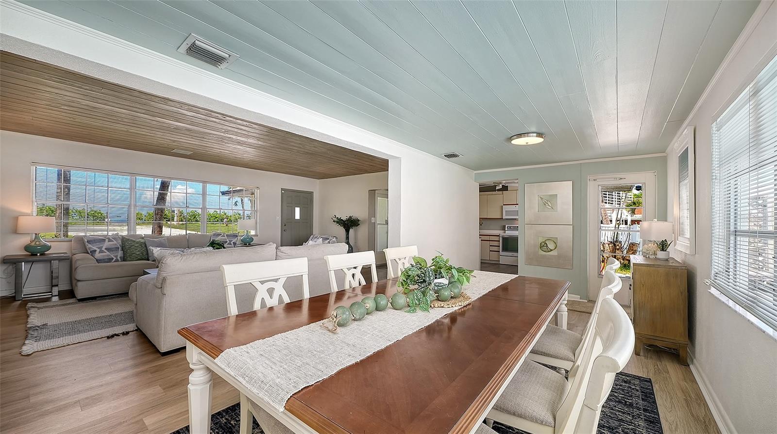 1604 Casey Key Rd Property Photo 18