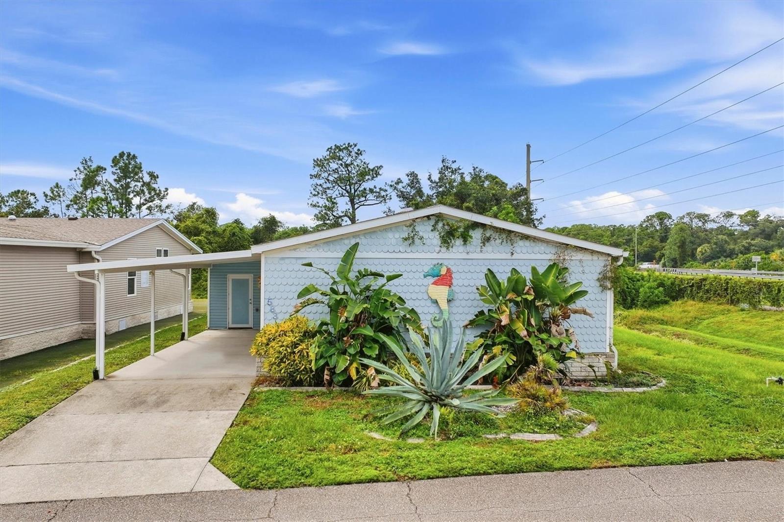 583 Portside Dr Property Photo 1