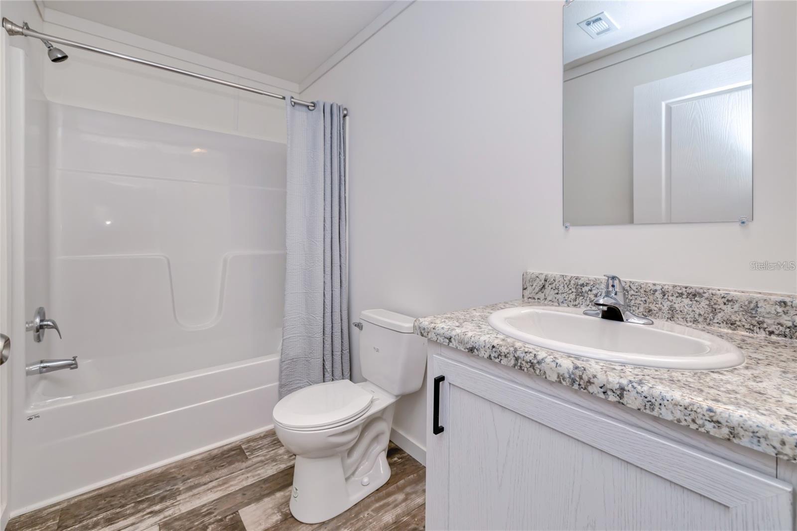 6720 Villaview Dr Property Photo 9