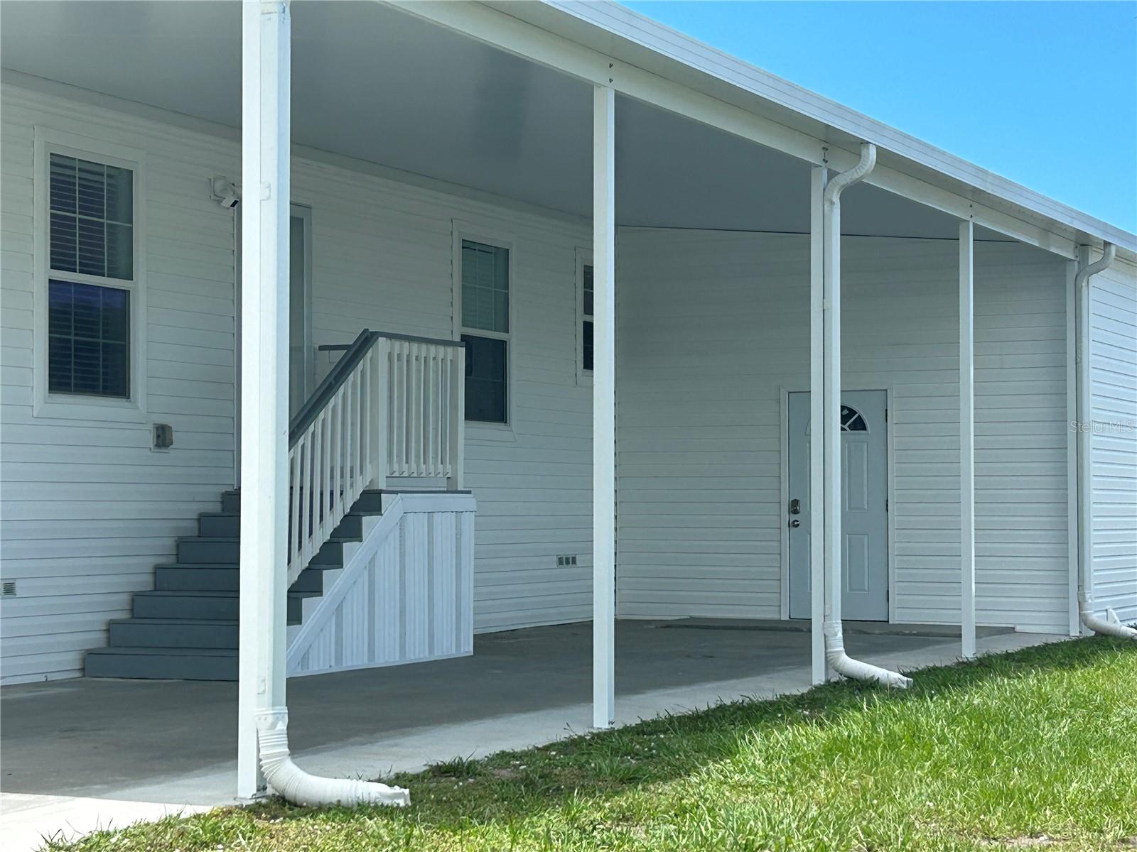2 S Botany Bay Cir Property Photo 4