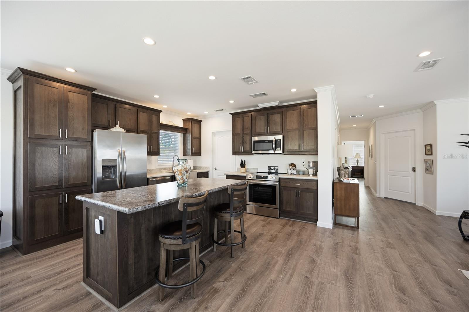 2 S Botany Bay Cir Property Photo 15