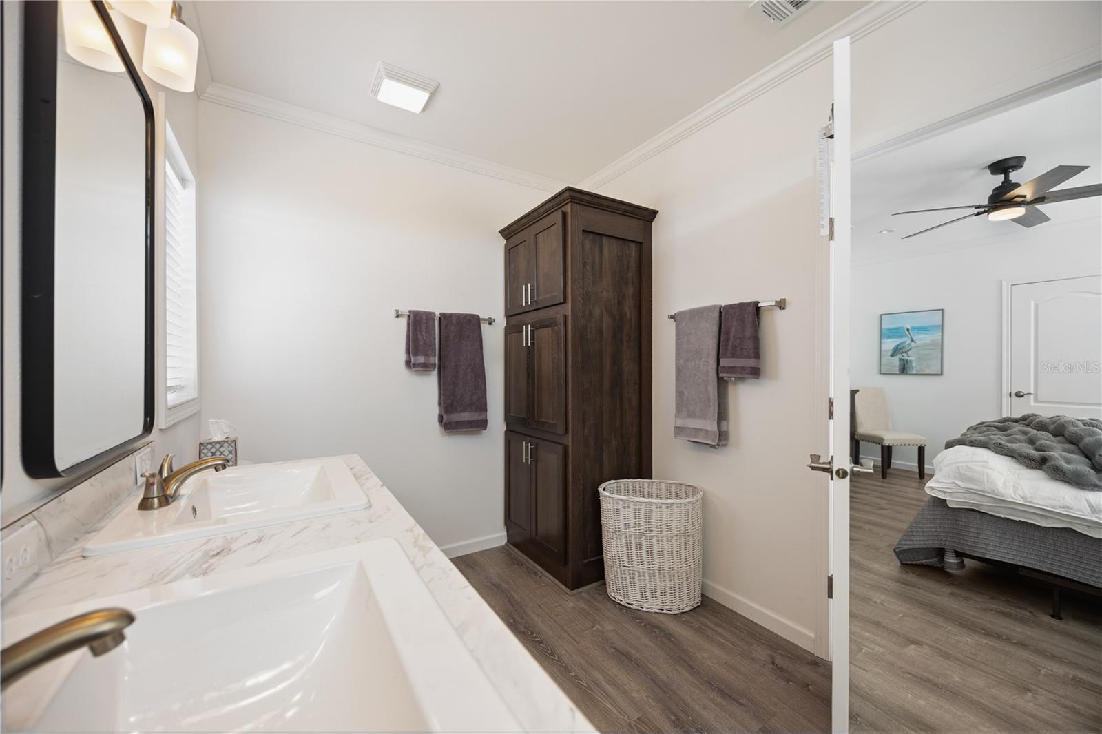 2 S Botany Bay Cir Property Photo 17