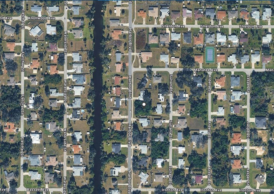 1188 Harbor Blvd Property Photo 2