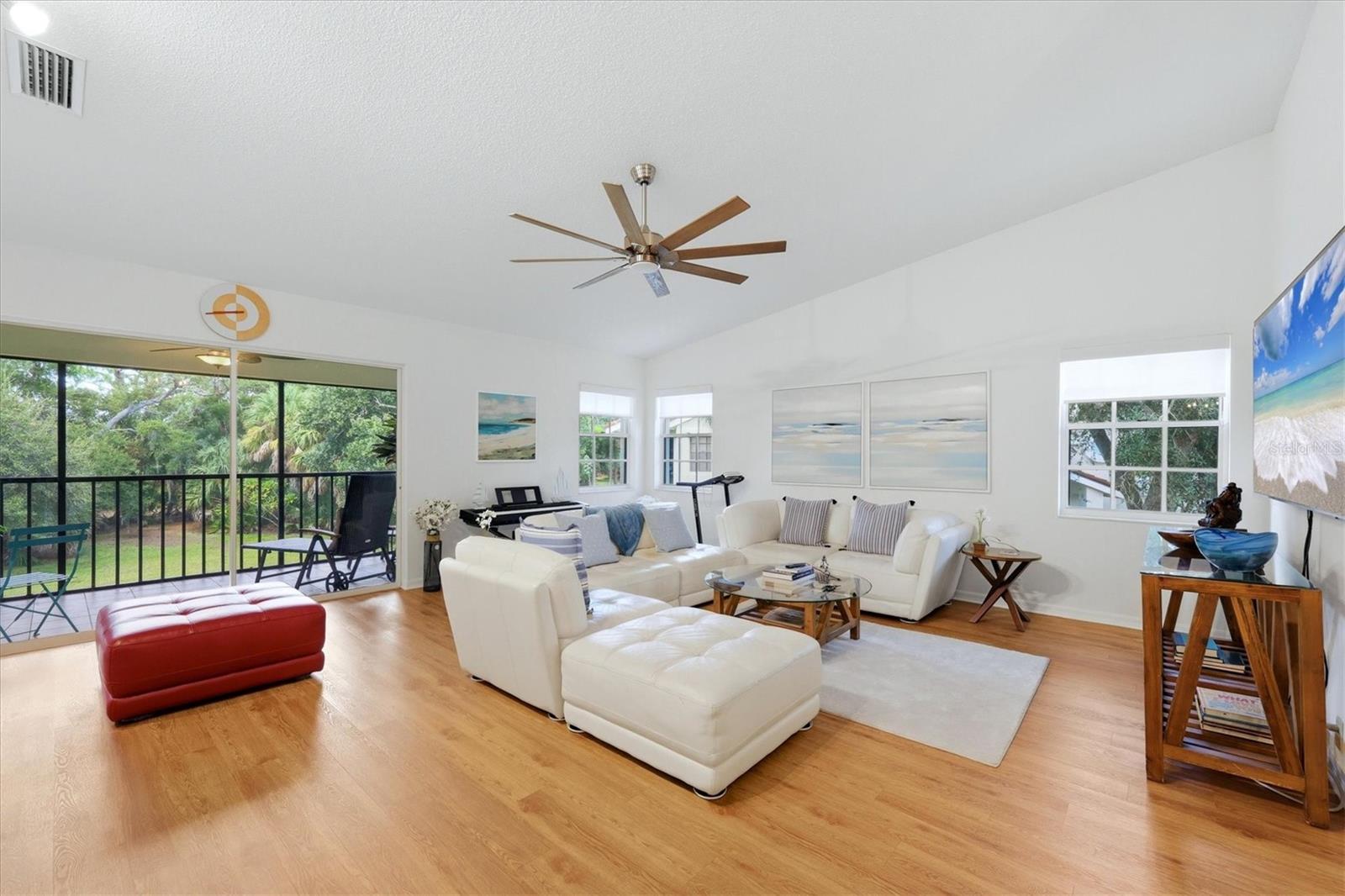 7768 Fairway Woods Dr #1306 Property Photo 8