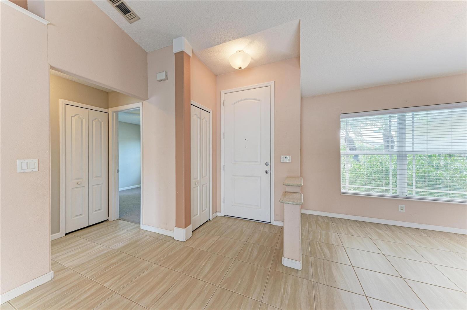 4512 28th Ave E Property Photo 5