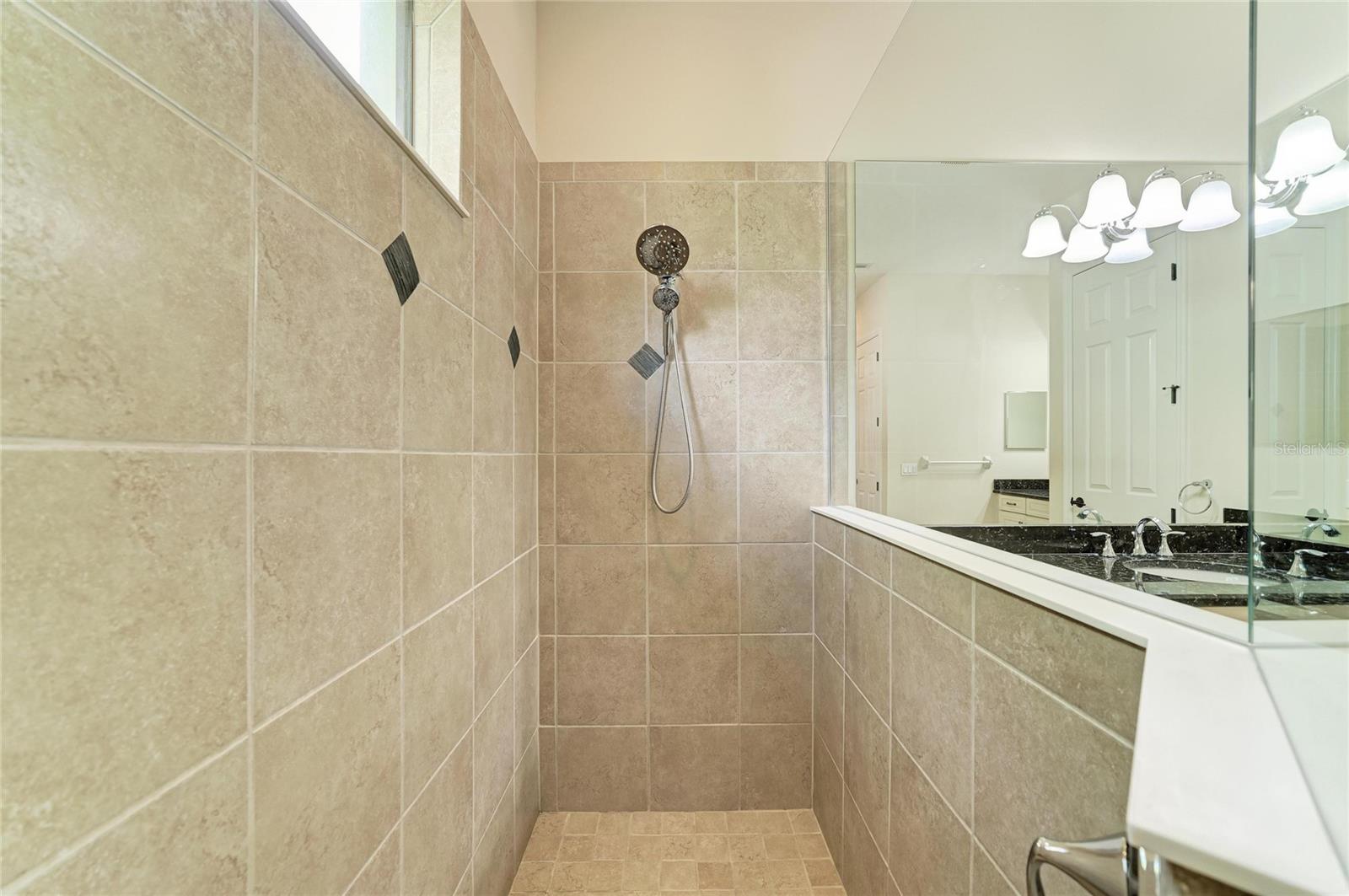 14716 Castle Park Ter Property Photo 19