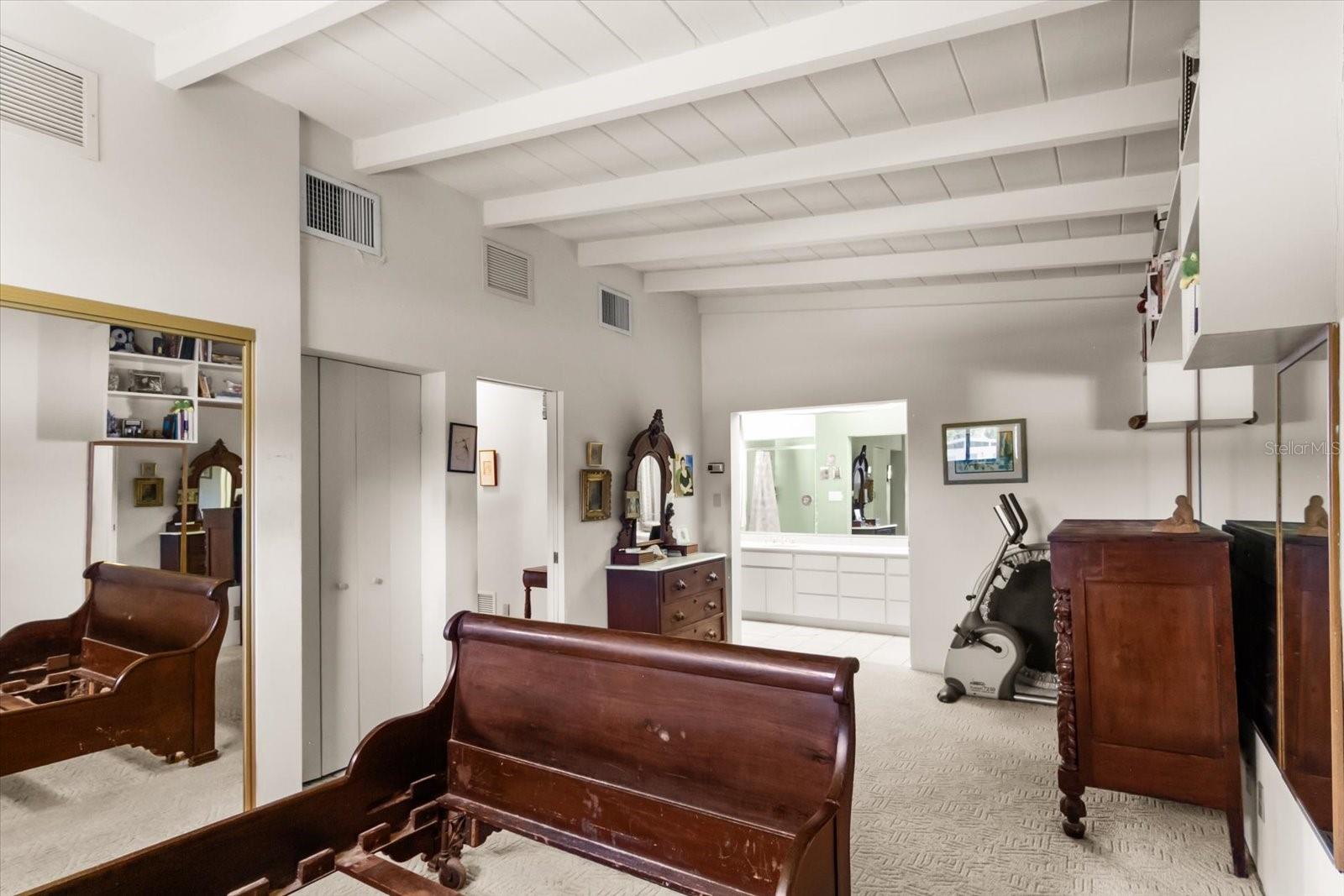 2921 Wood St Property Photo 18