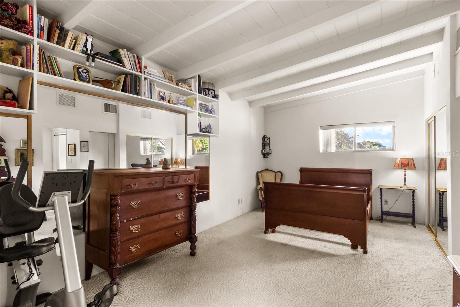 2921 Wood St Property Photo 19