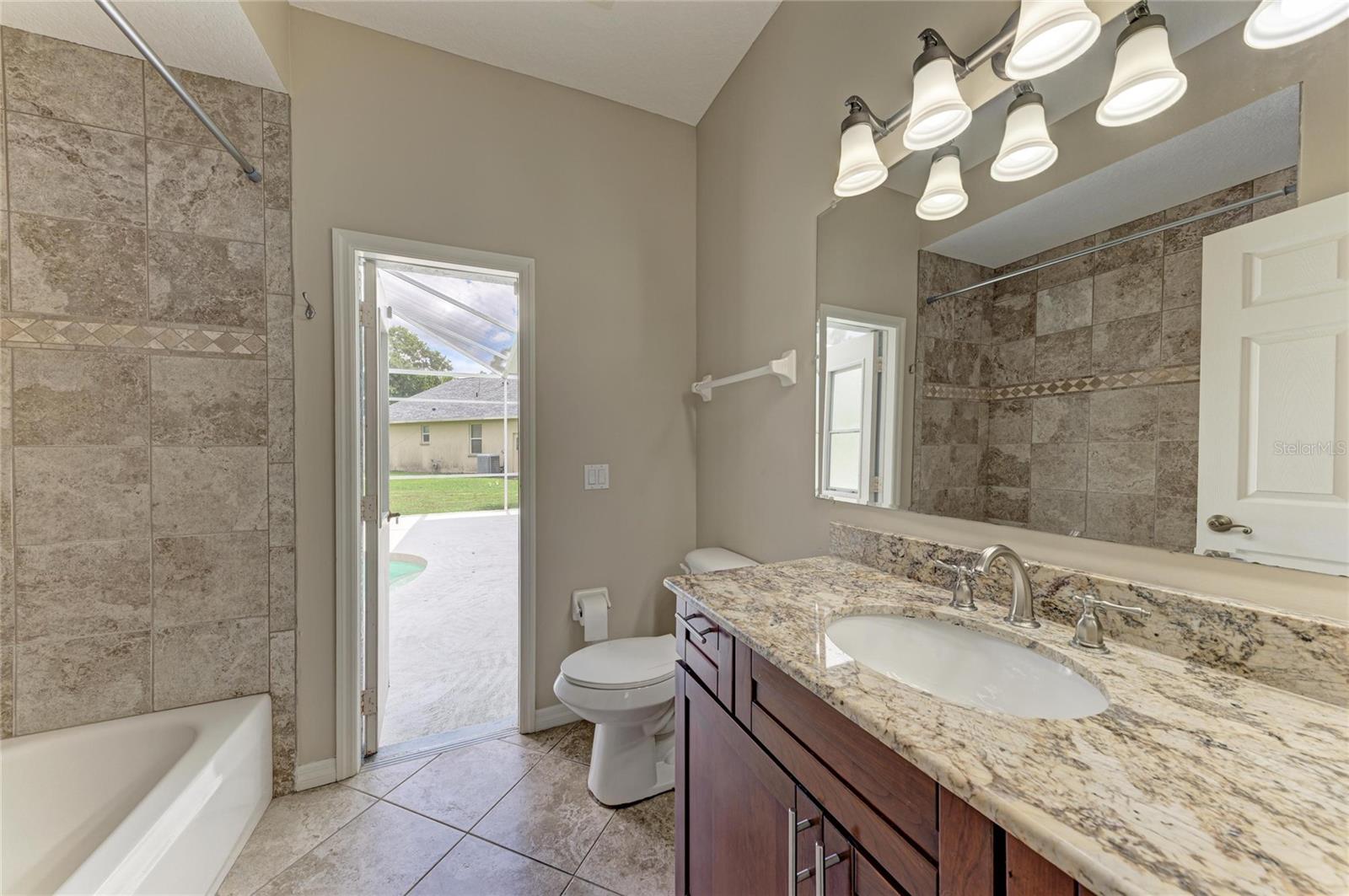 4315 73rd Ter E Property Photo 43