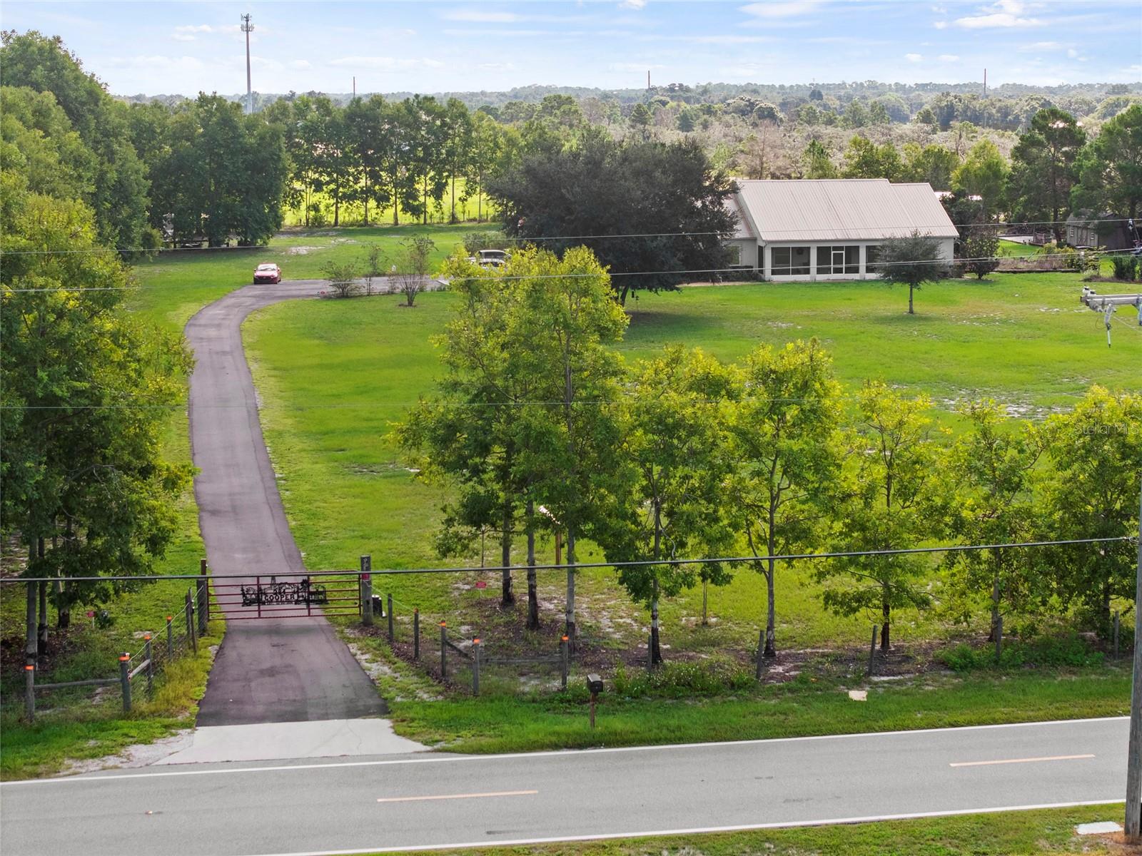 281 GERBER DAIRY RD Property Photo 1