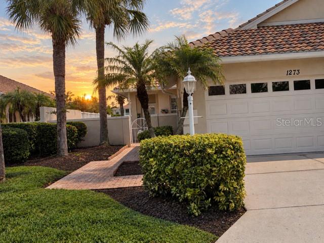 1273 Berkshire Cir Property Photo 1