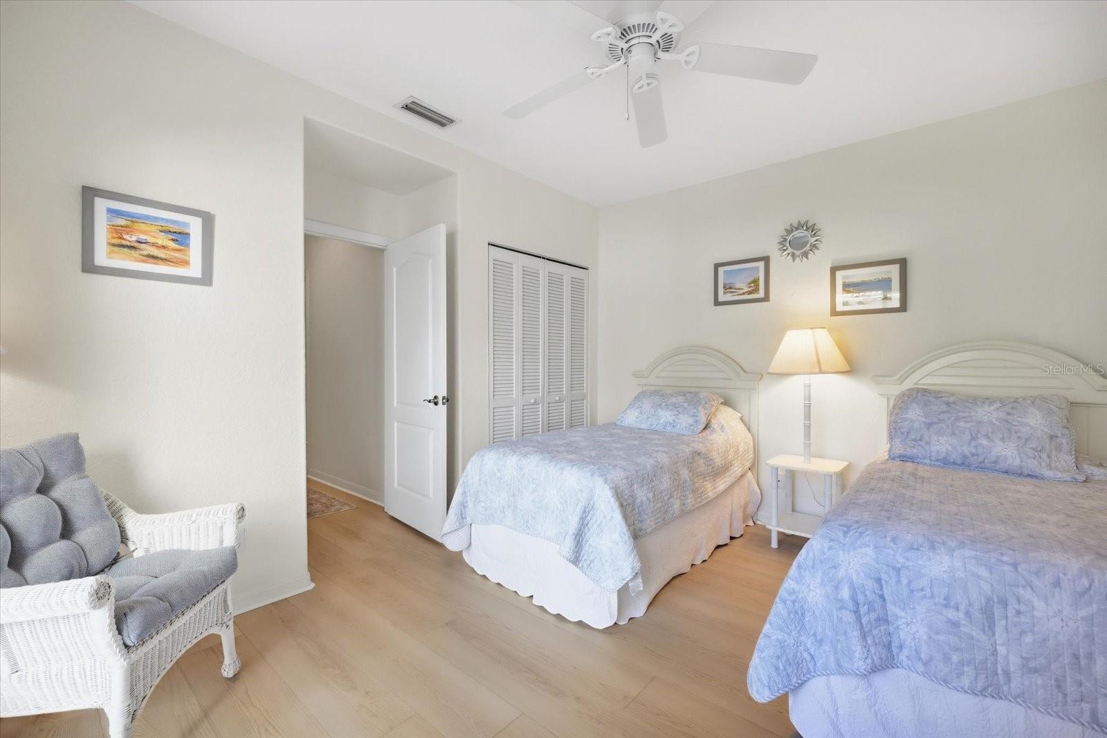 1273 Berkshire Cir Property Photo 20
