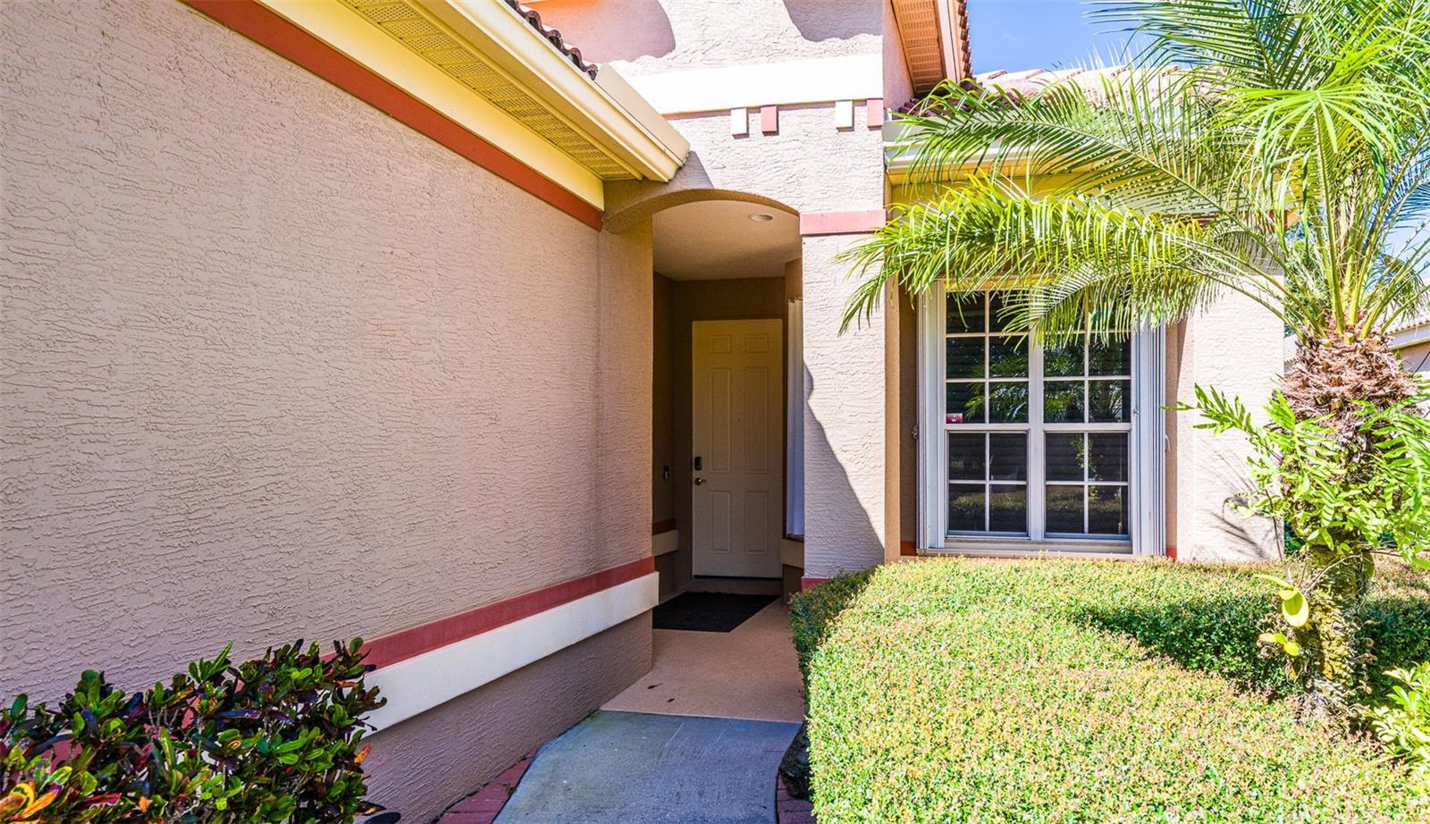 6264 Wingspan Way Property Photo 4