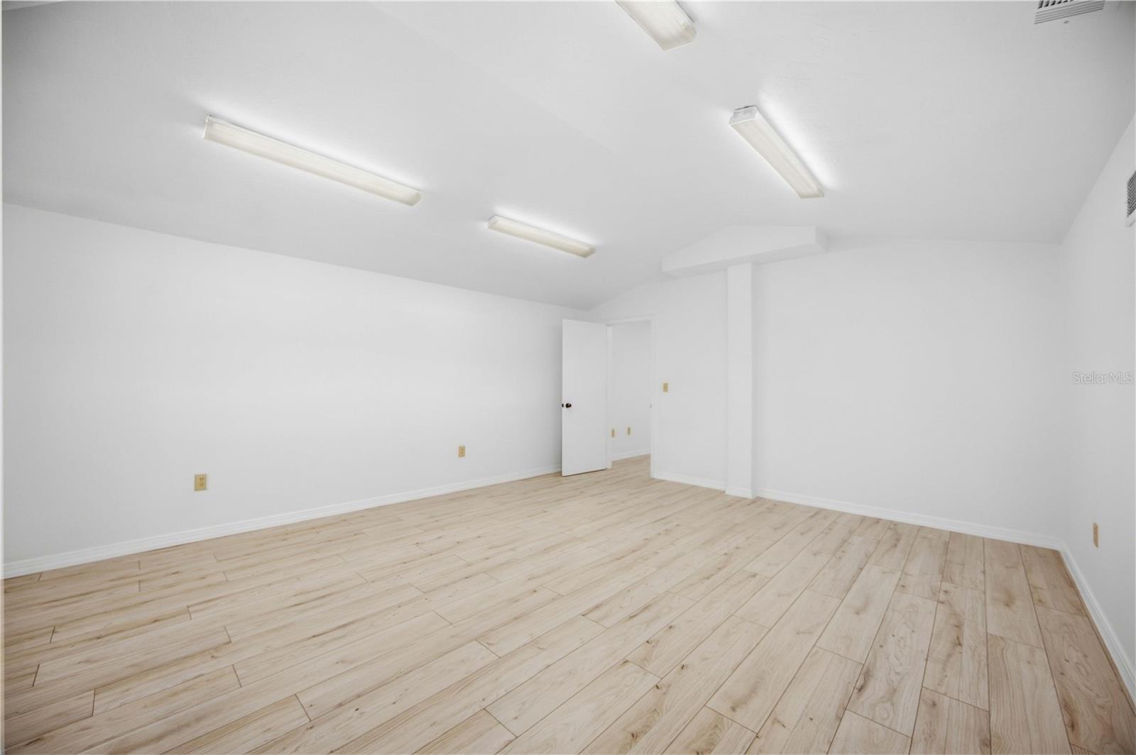 A4706788 Property Photo 7