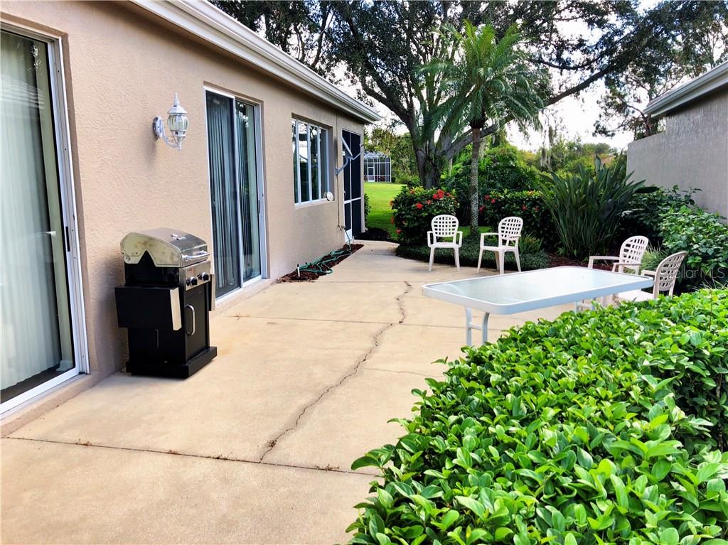 8718 53rd Ter E Property Photo 19