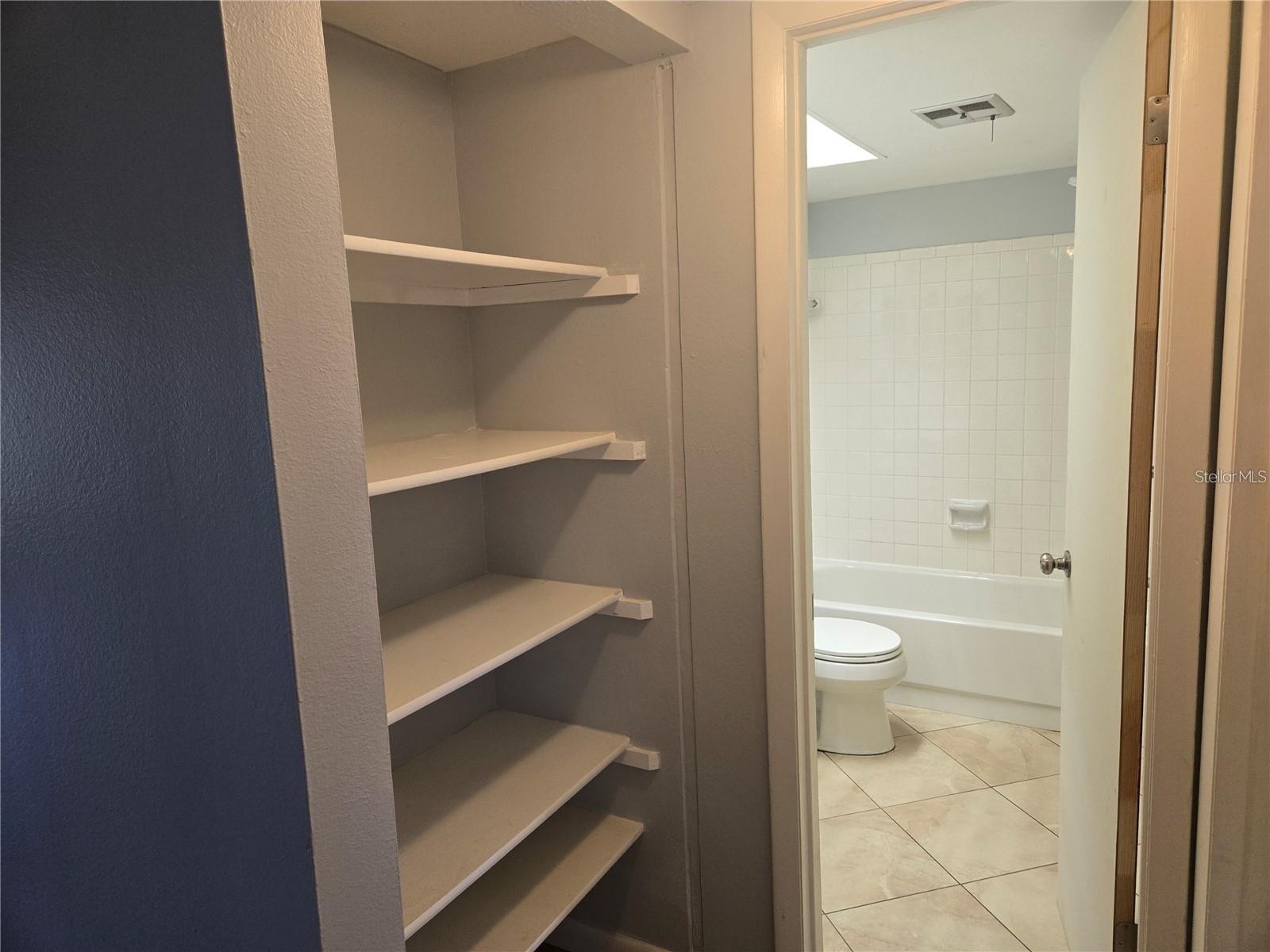 6328 7th Ave W #6328 Property Photo 7