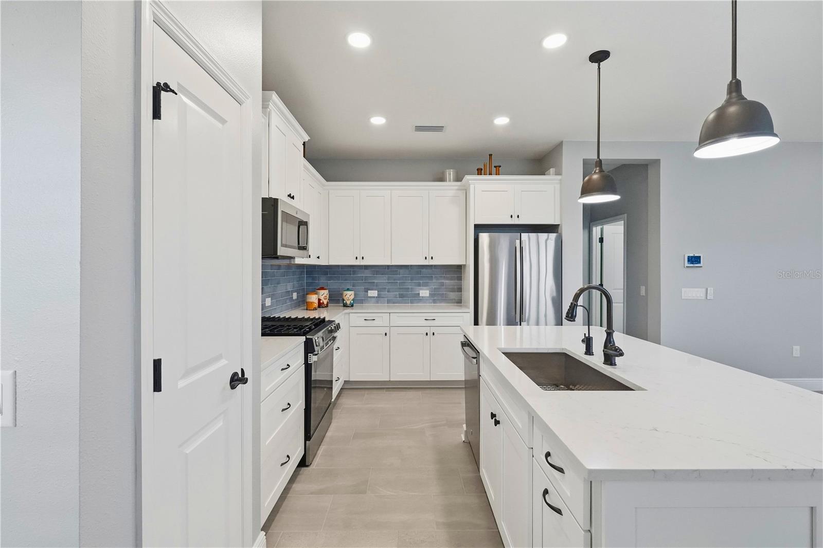 13826 Spinning Rod Way Property Photo 12