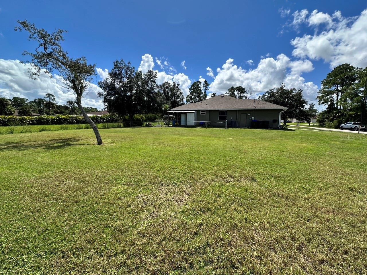 4288 Lobelia St Property Photo 24