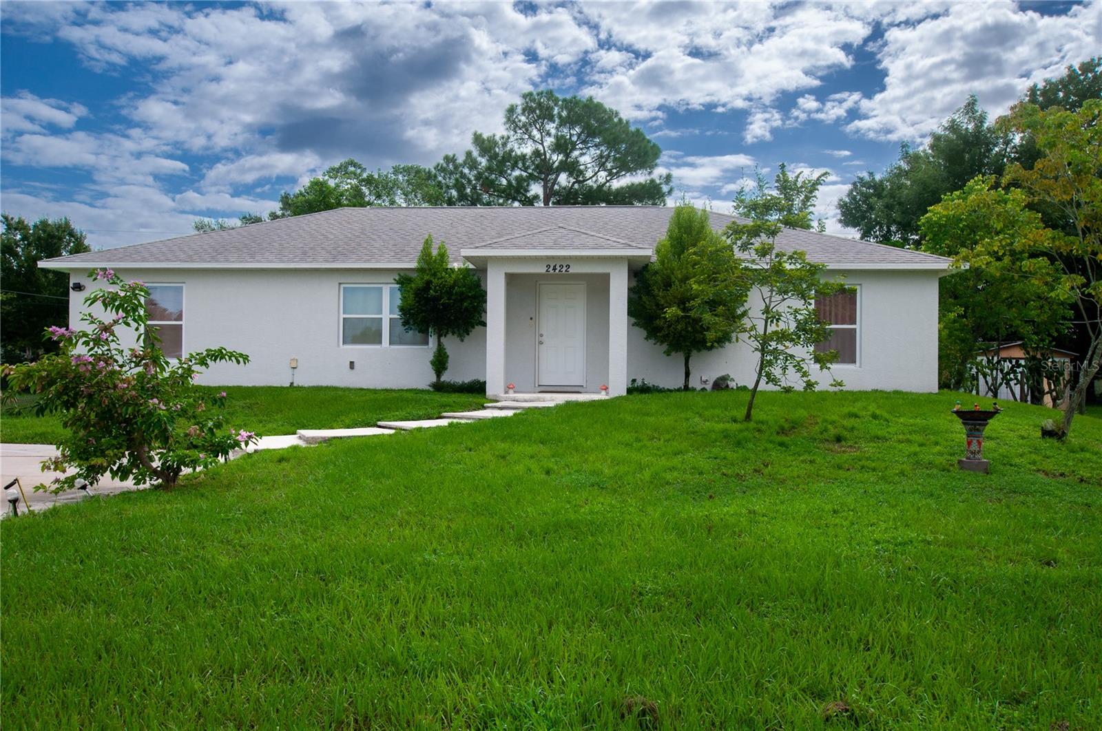 2422 SW ALICE AVE Property Photo 1