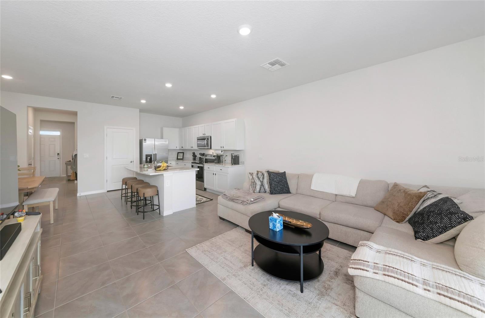 17645 Crescent Moon Loop Property Photo 16