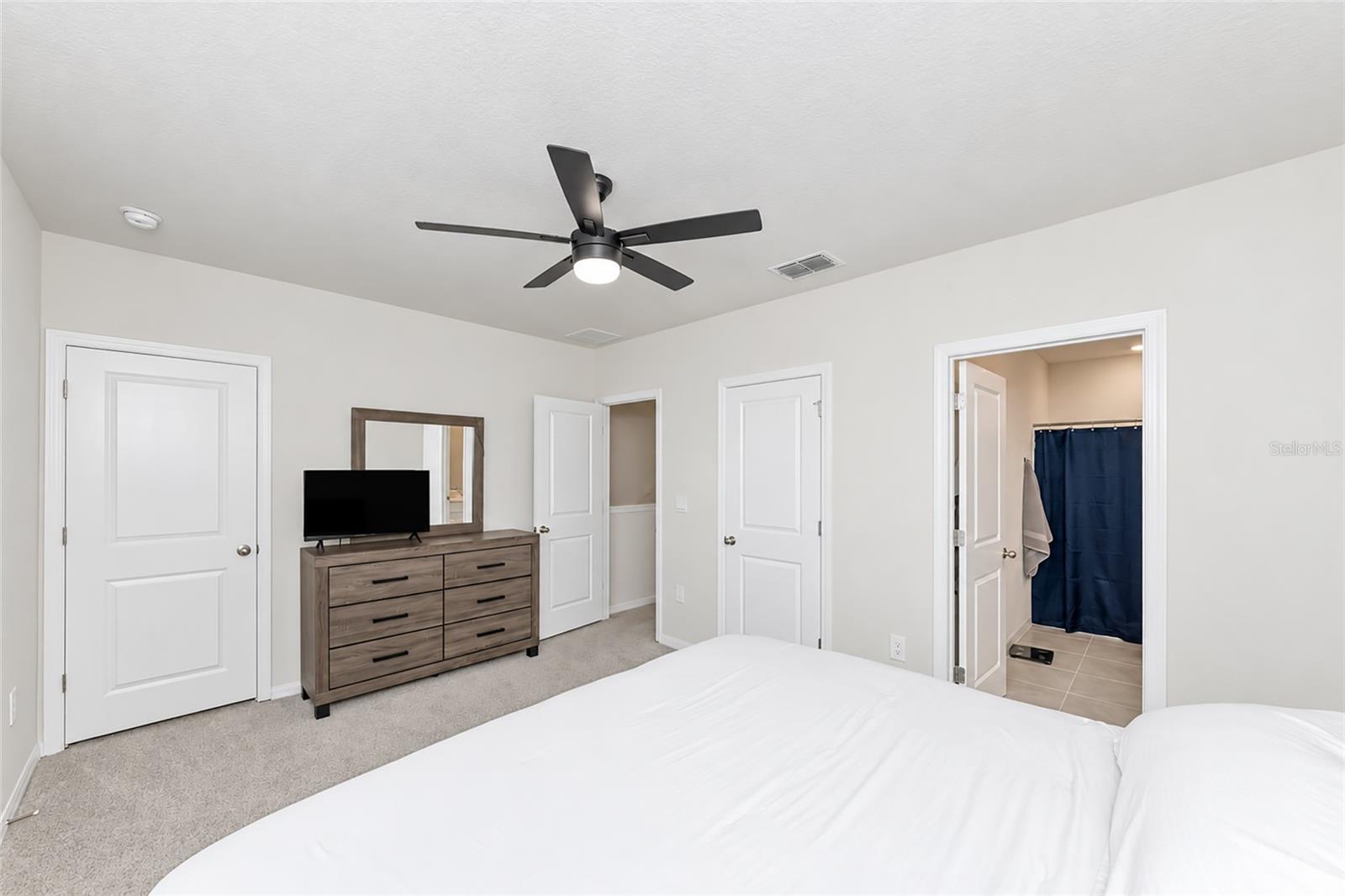 17645 Crescent Moon Loop Property Photo 27