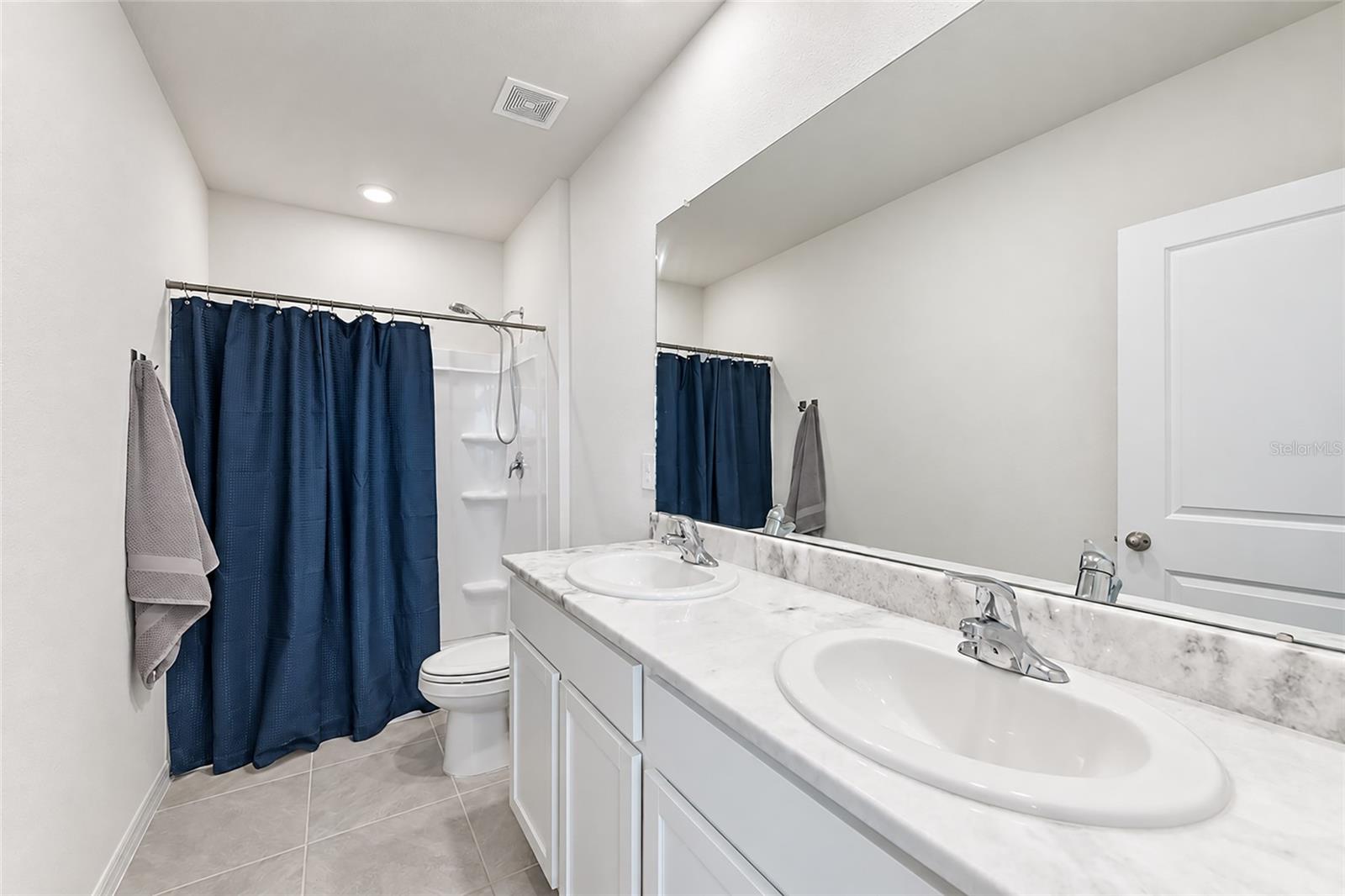 17645 Crescent Moon Loop Property Photo 30