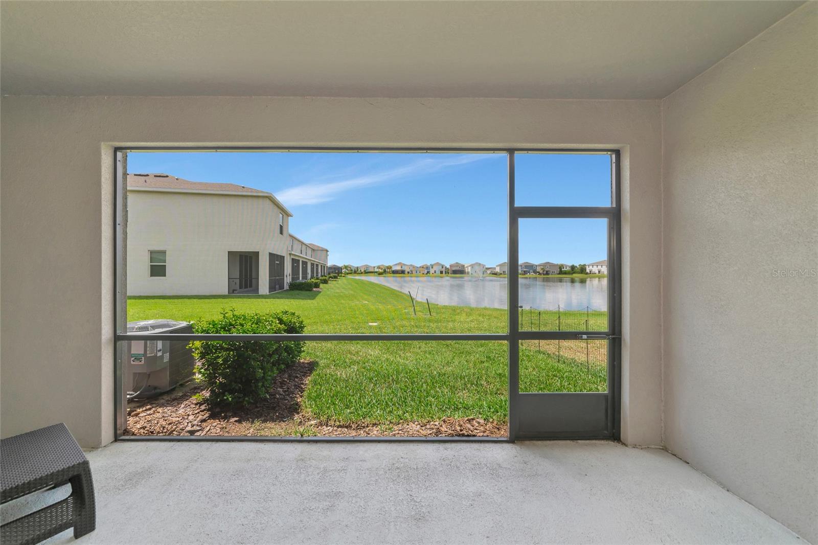 17645 Crescent Moon Loop Property Photo 33