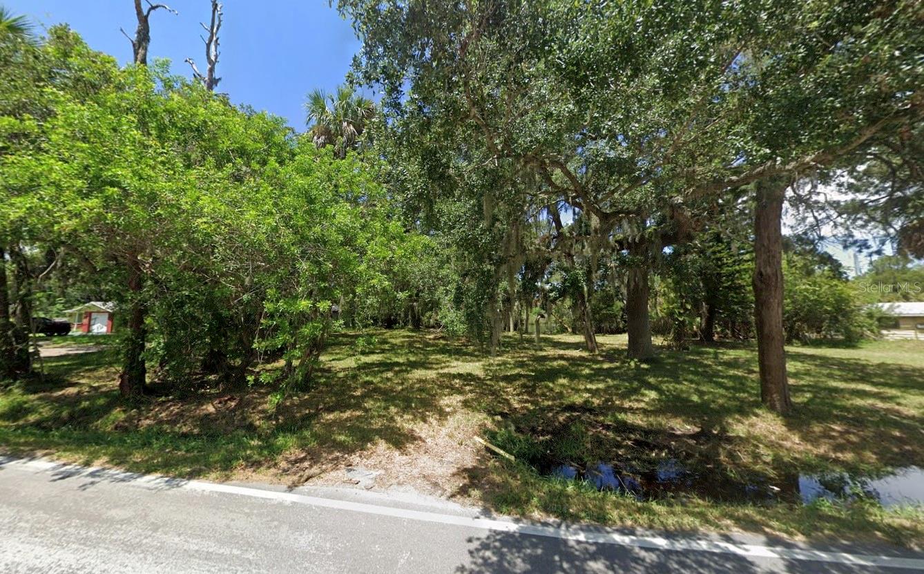 18905 Aripeka Rd Property Photo 2