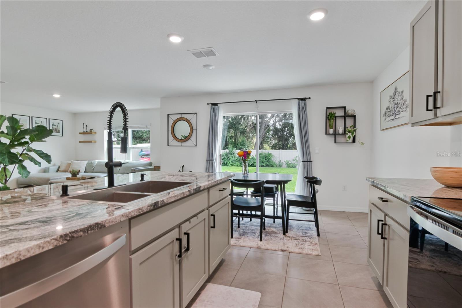 13448 Mylion Way Property Photo 8