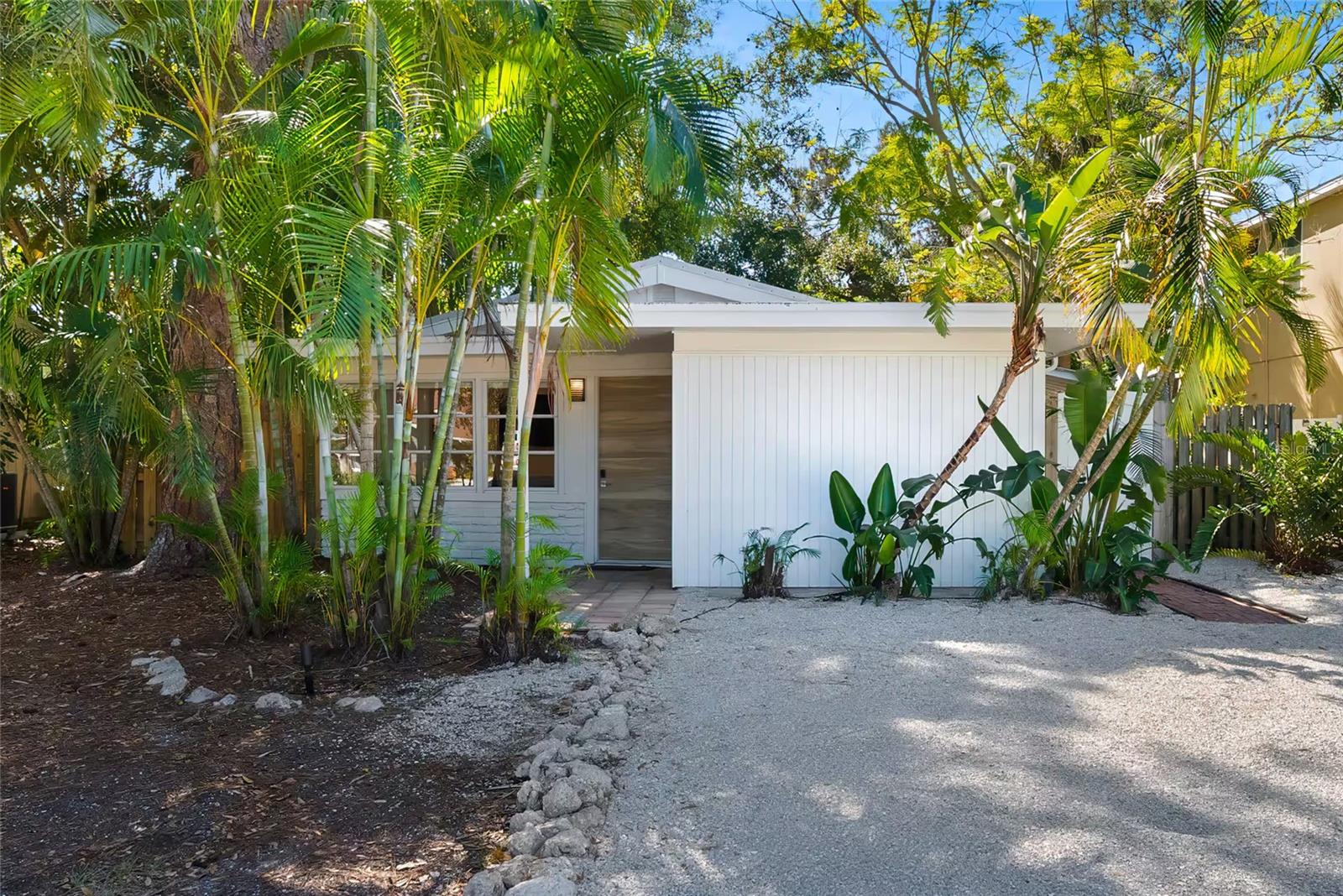 2142 Waldemere St Property Photo 1