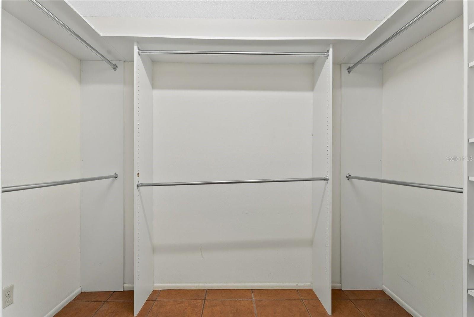 1507 N Knollwood Dr Property Photo 24