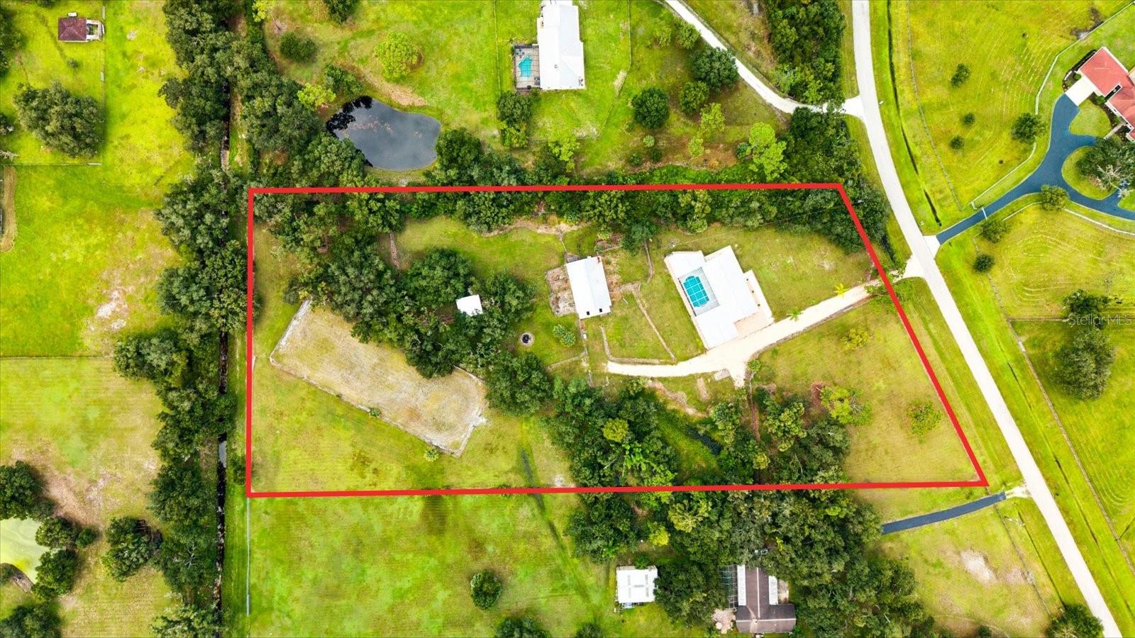 5640 Howard Creek Rd Property Photo 3