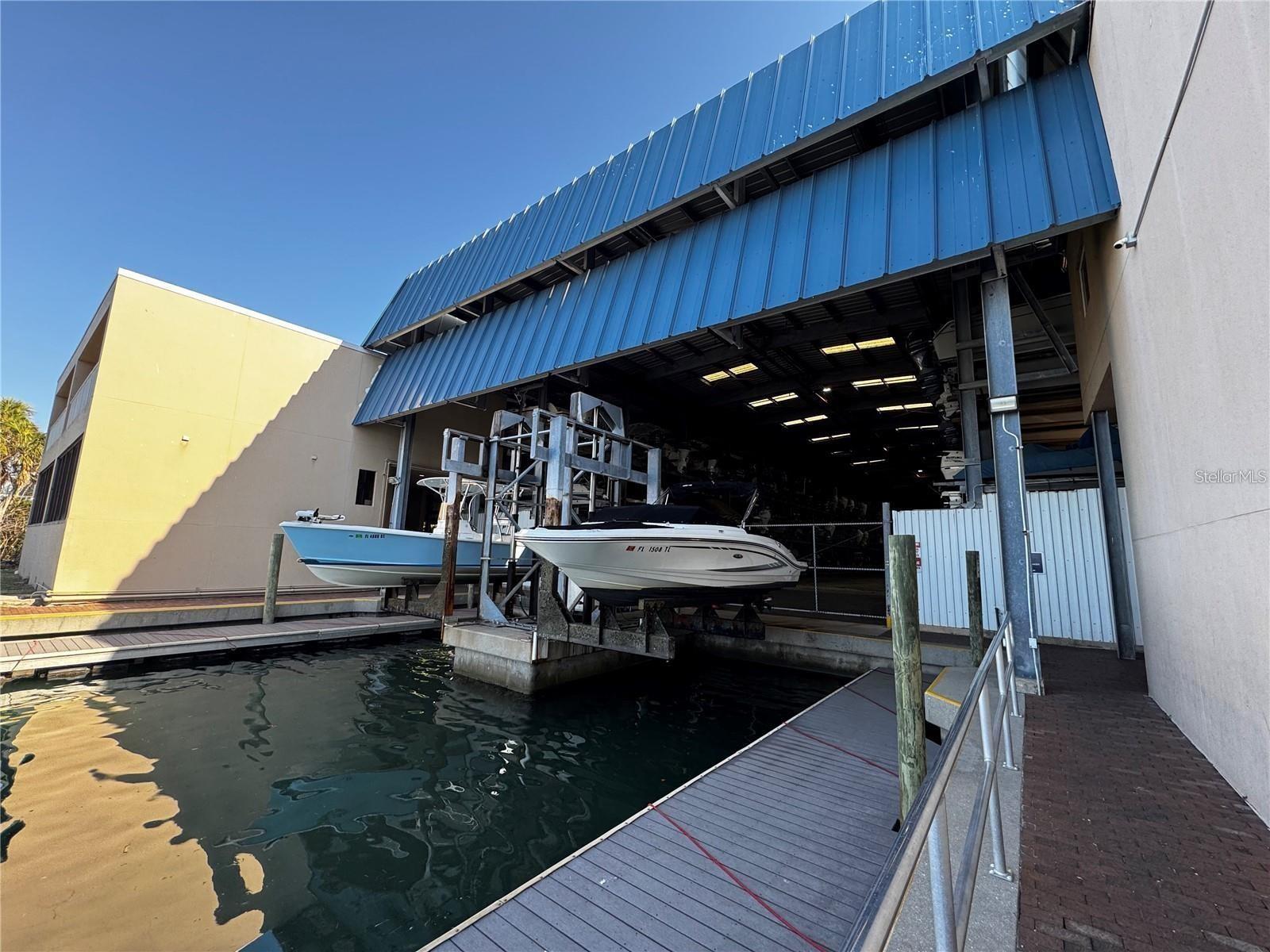 408 Gulf Of Mexico Dr #1206 Property Photo 4
