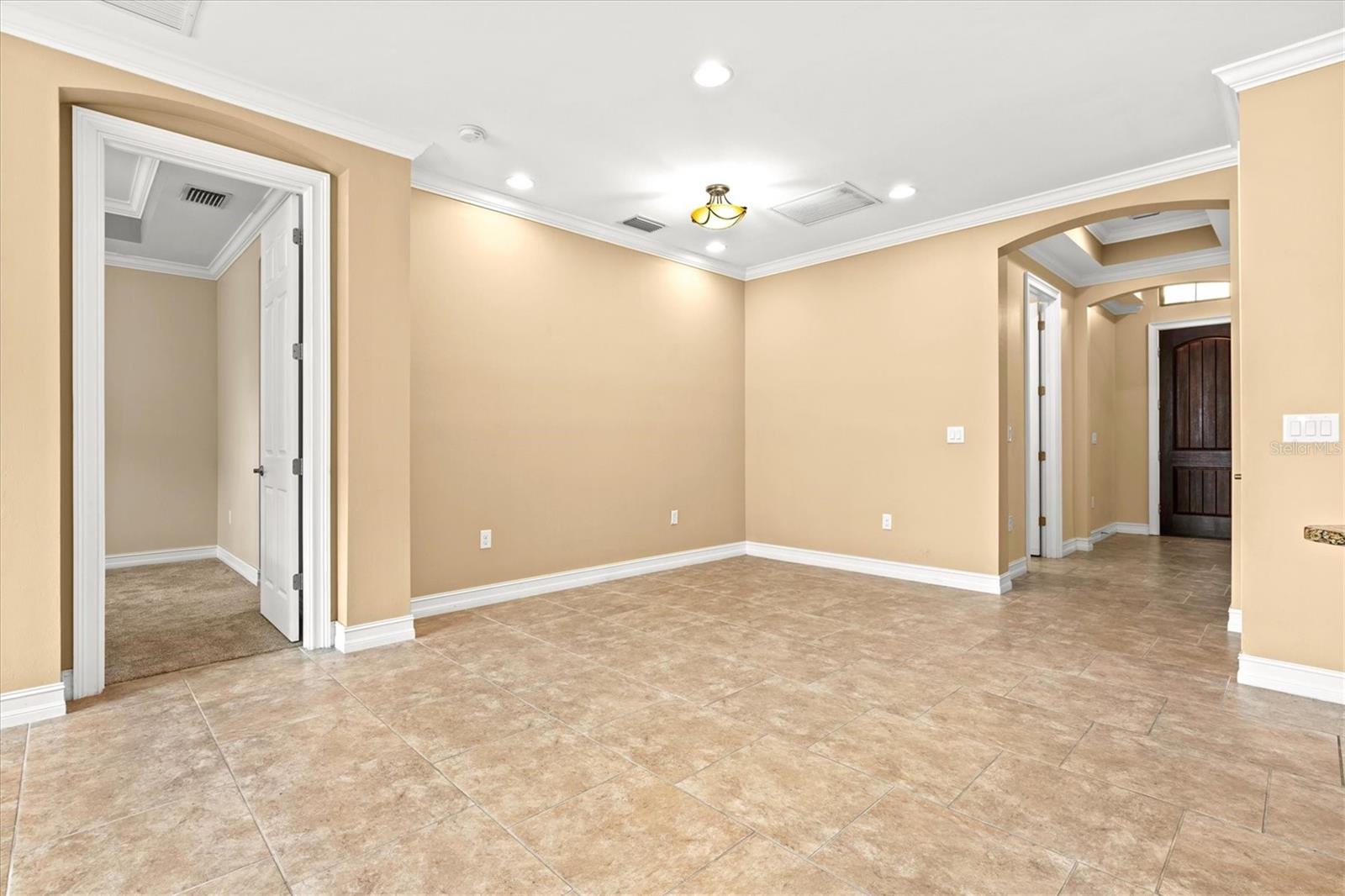 112 Ventosa Pl Property Photo 9