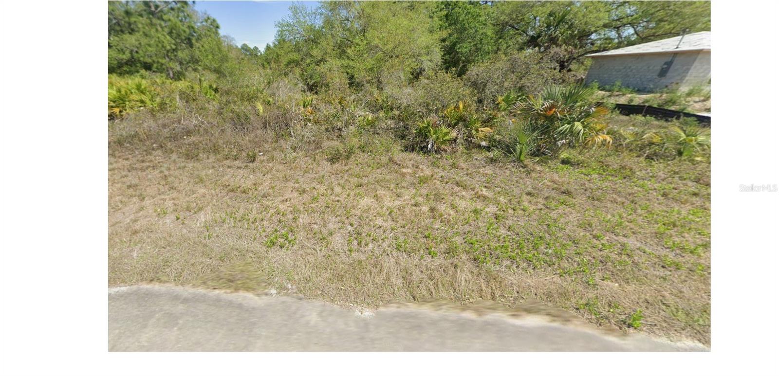 225 Narcissus Ave S Property Photo 1