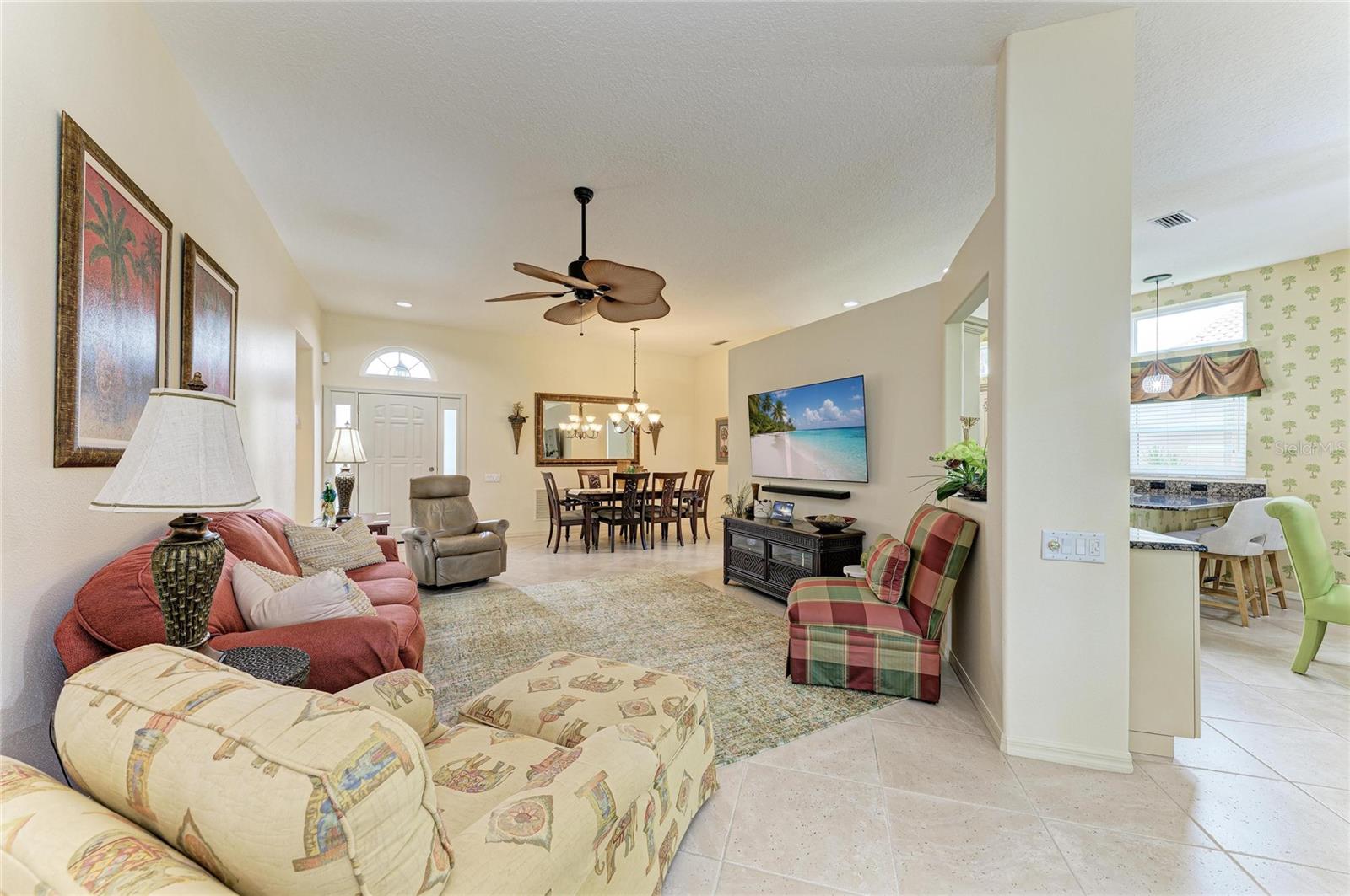 6635 Oakbrooke Cir Property Photo 6