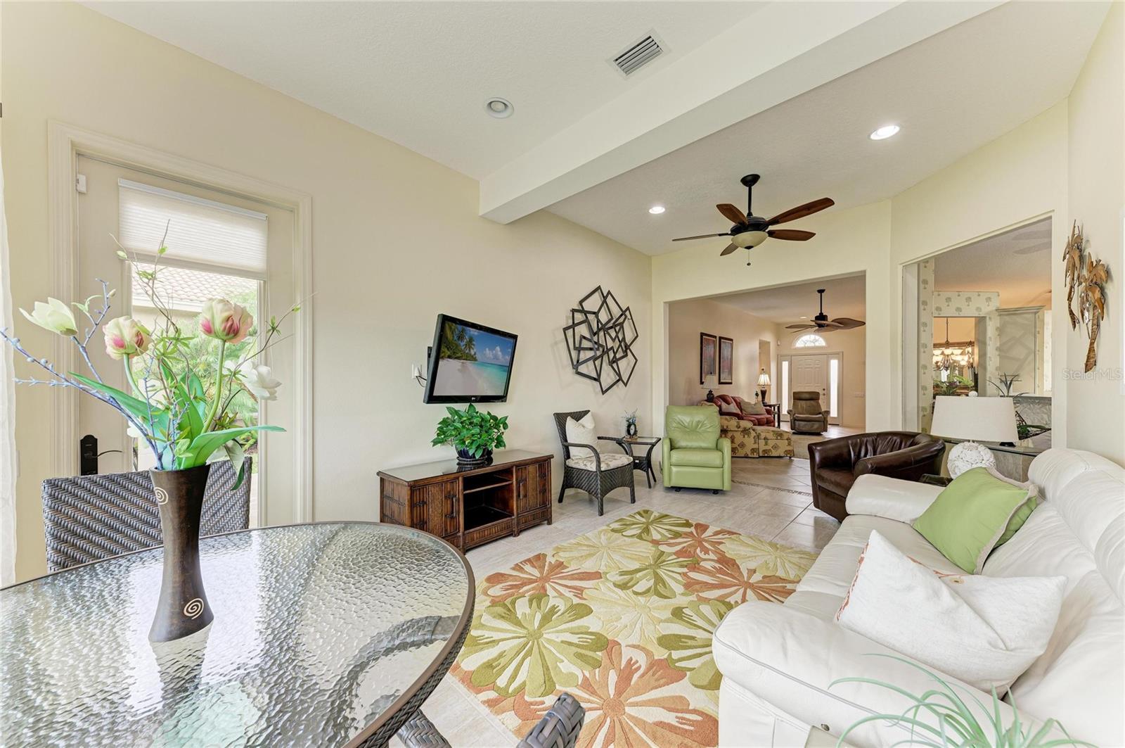 6635 Oakbrooke Cir Property Photo 10
