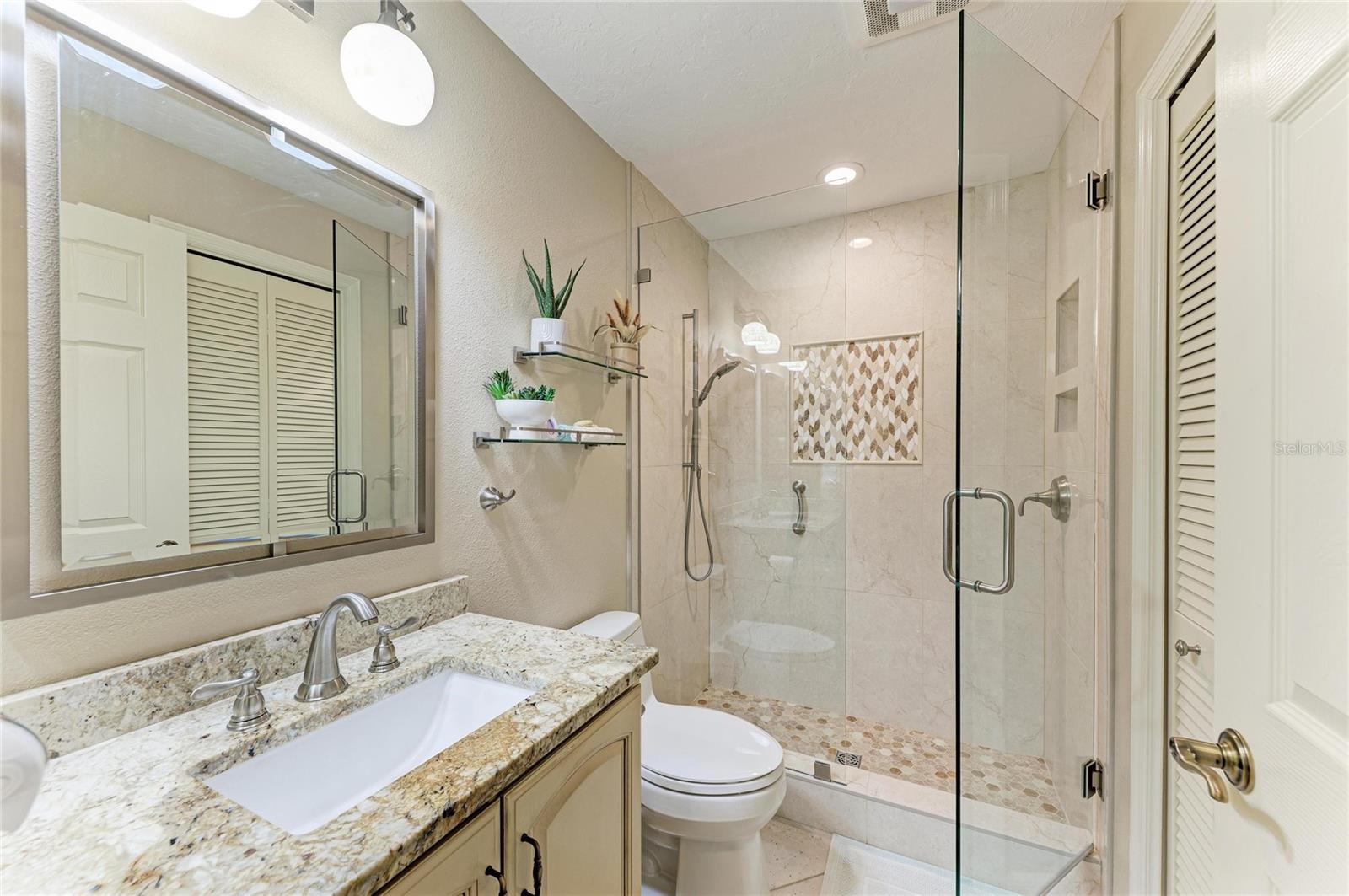 6635 Oakbrooke Cir Property Photo 28