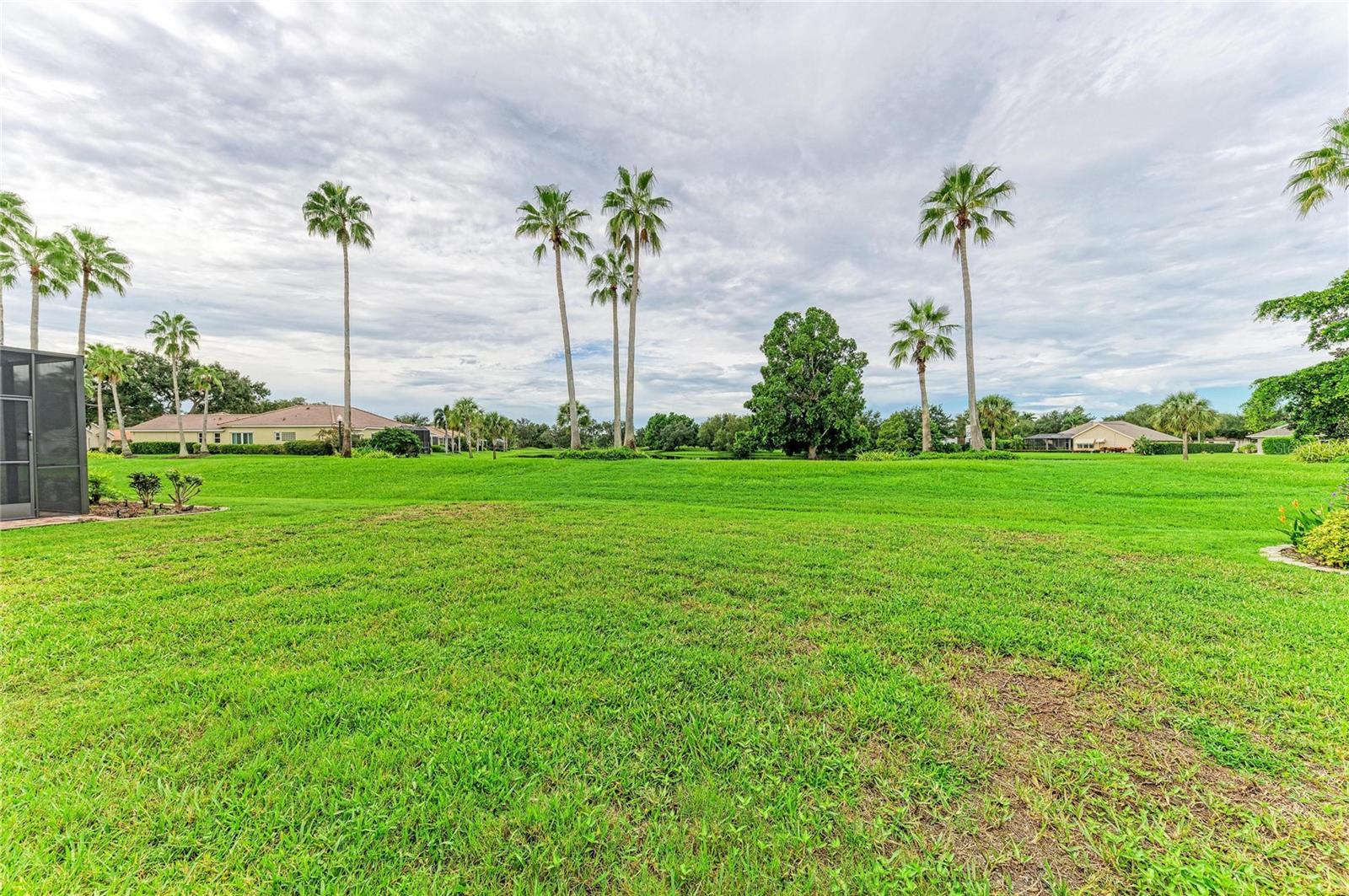 6635 Oakbrooke Cir Property Photo 34