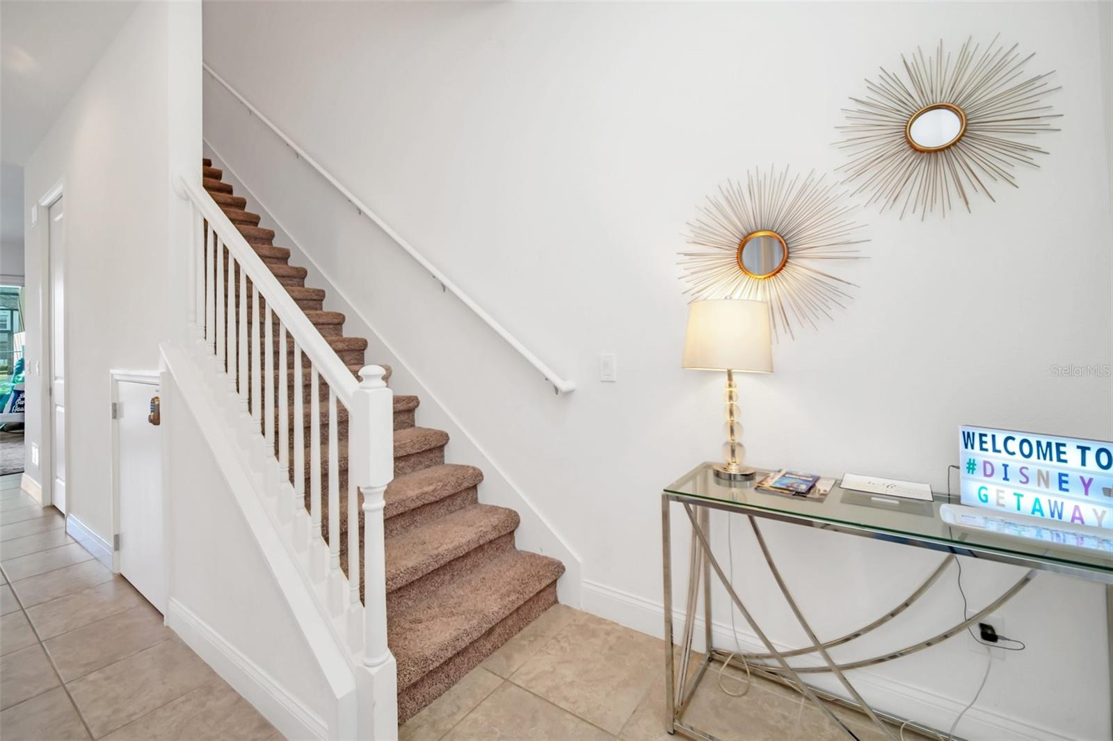147 Captiva Dr Property Photo 4