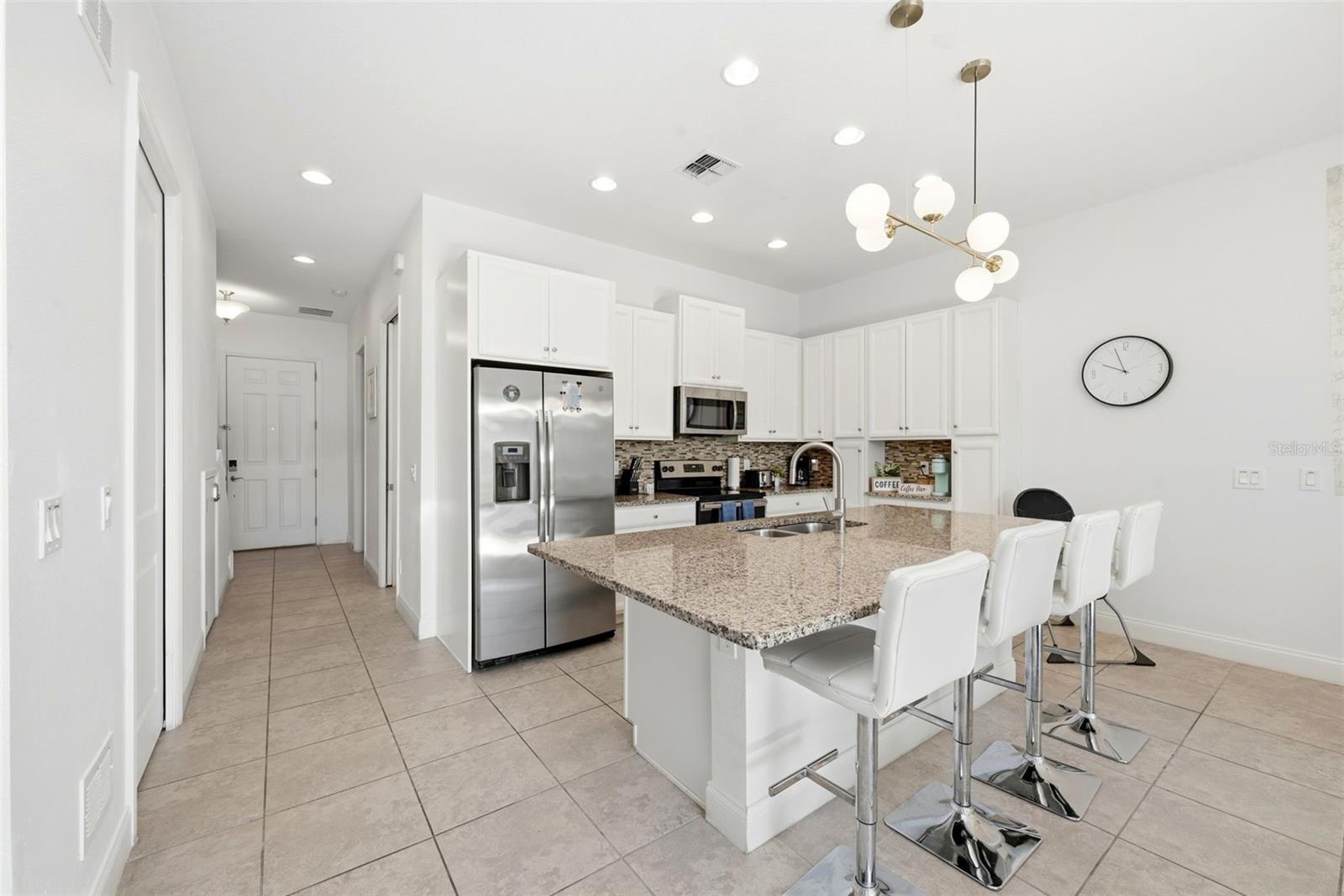 147 Captiva Dr Property Photo 10