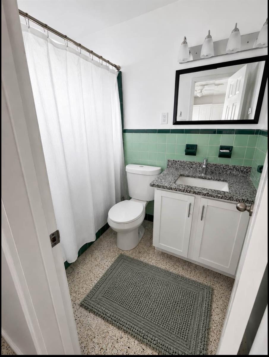 104 Northshore Ter Property Photo 11