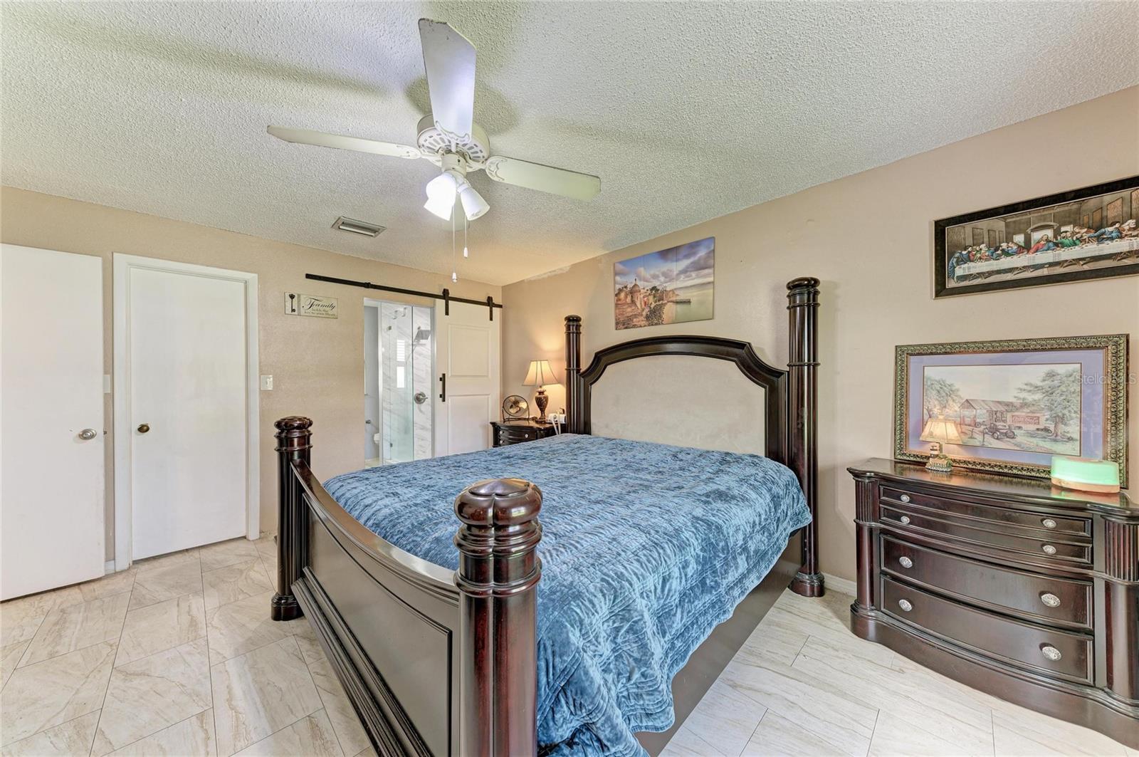 1520 Sunnyhills Dr Property Photo 16