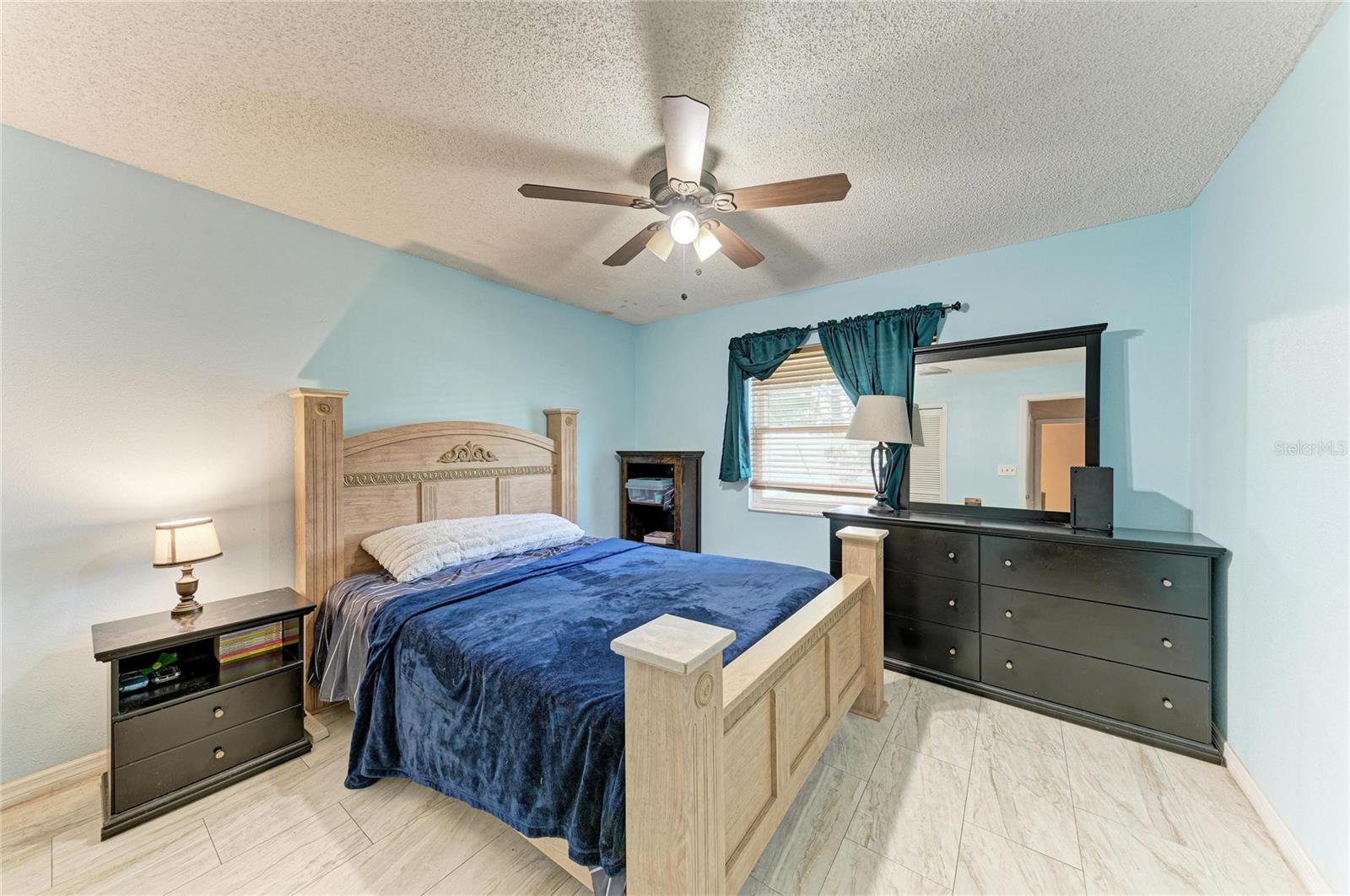 1520 Sunnyhills Dr Property Photo 21