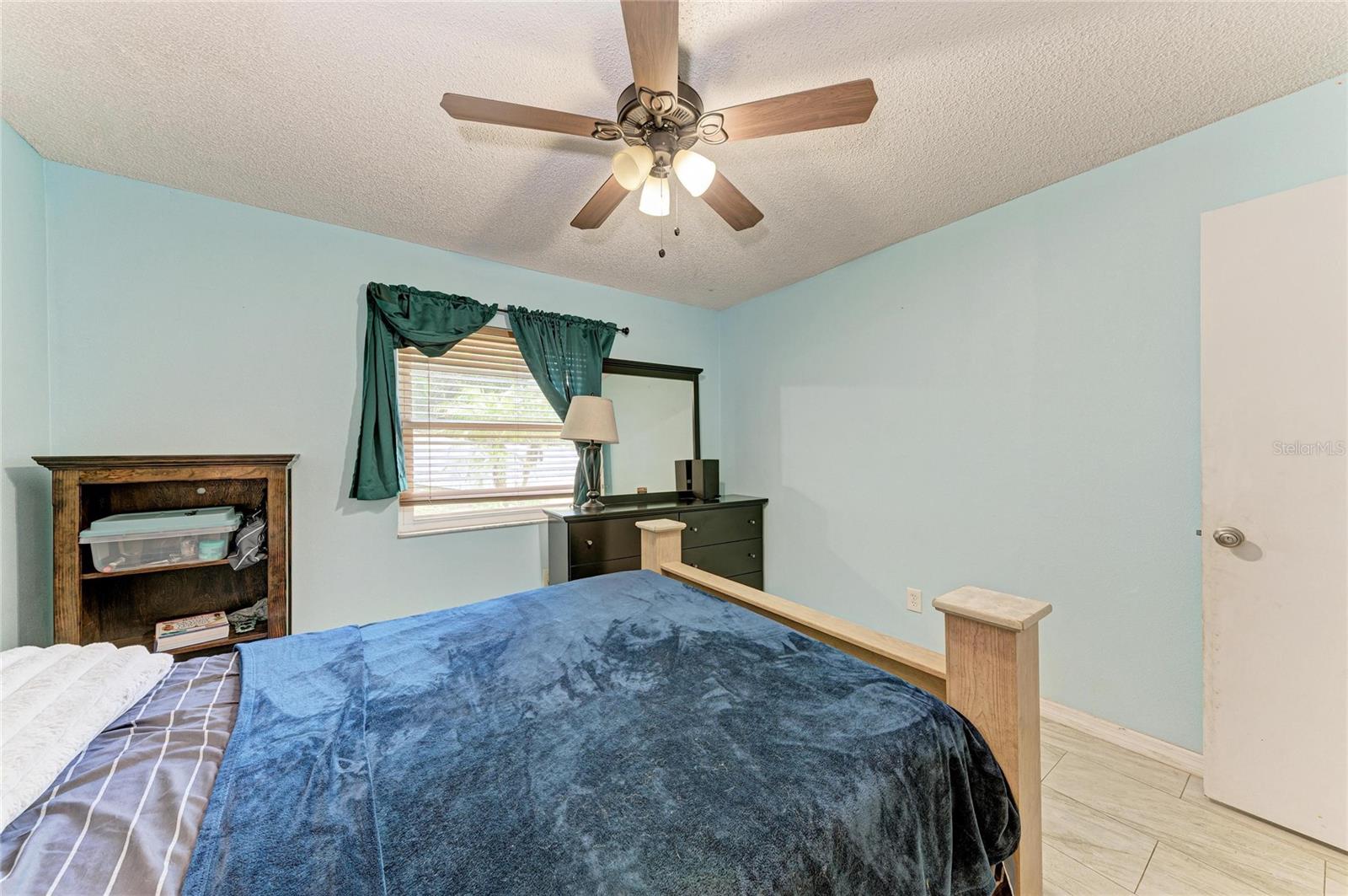 1520 Sunnyhills Dr Property Photo 23
