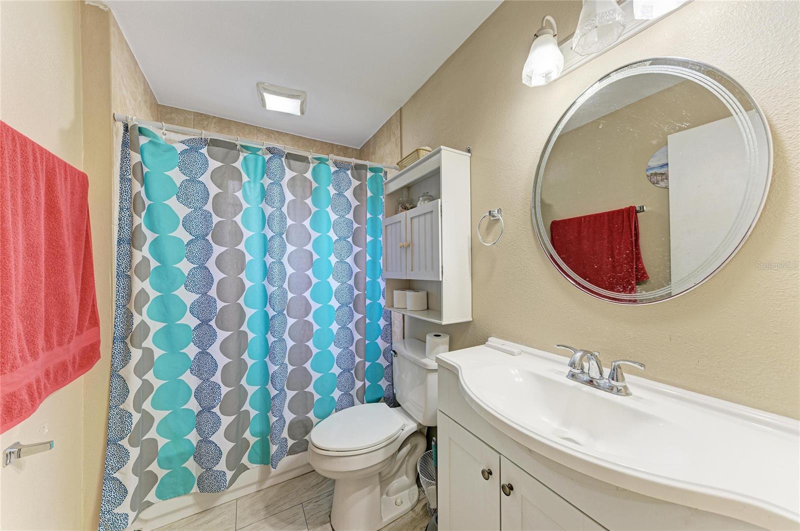 1520 Sunnyhills Dr Property Photo 24