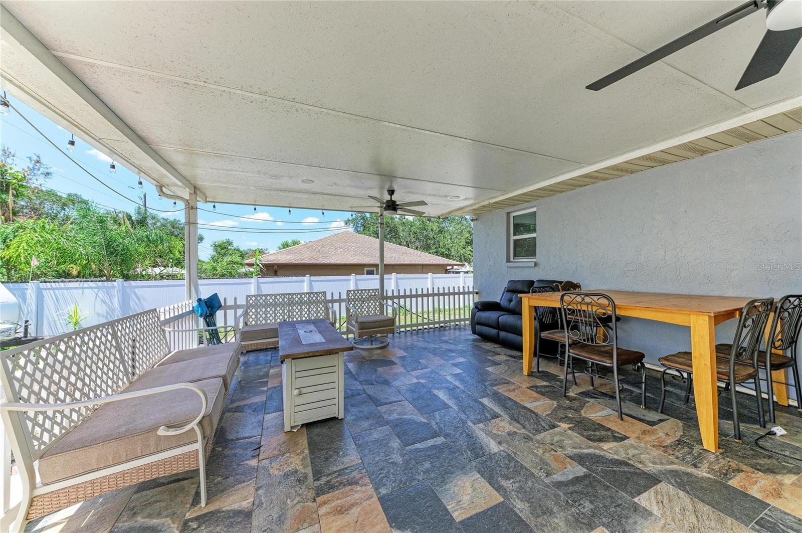 1520 Sunnyhills Dr Property Photo 30