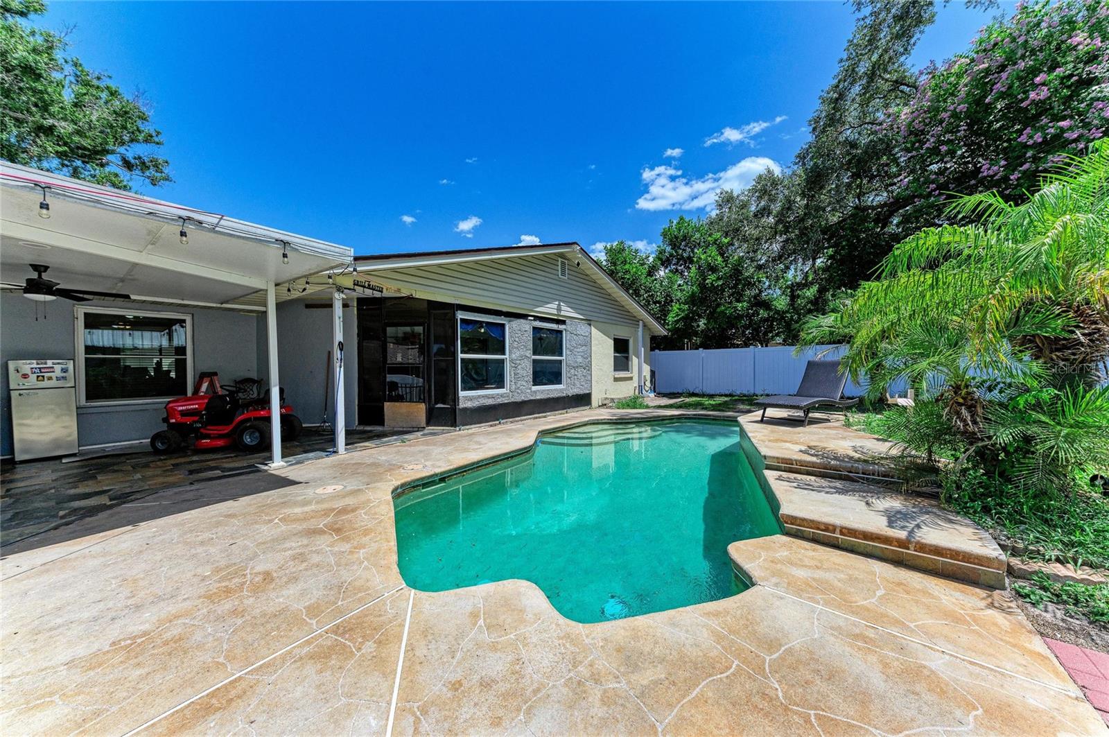 1520 Sunnyhills Dr Property Photo 37